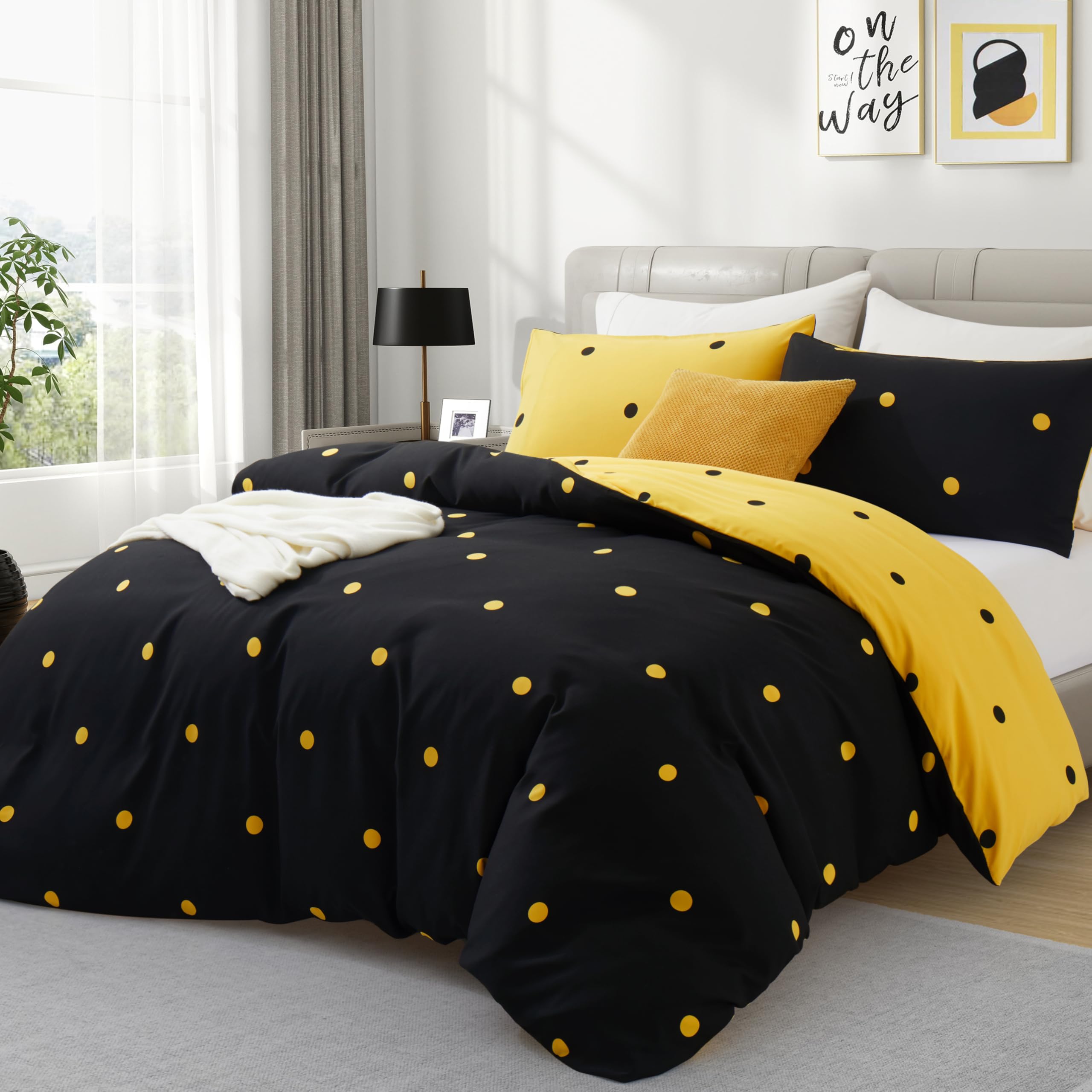Hafaa King Size Duvet Cover Sets Soft Printed Bedding Set Brushed Microfiber Duvet Covers with Pillowcases (Black and Yellow Dotted 230x220 CM)