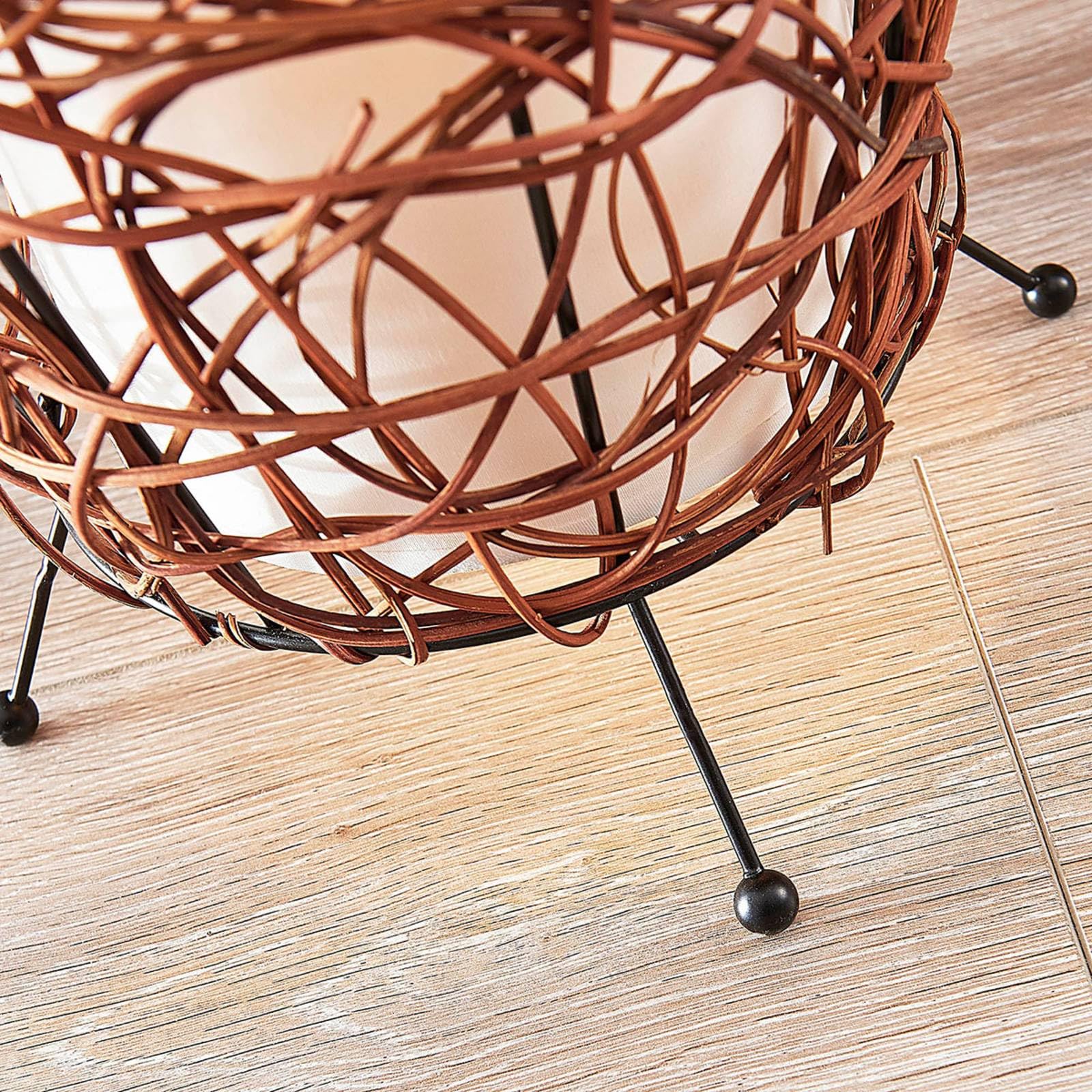 Lindby Rattan Stehlampe, Stehleuchte Höhe 111 cm mit Fußschalter Standleuchte 2 flammig Stoffschirm E14 Fassung max. 40W ohne Leuchtmittel