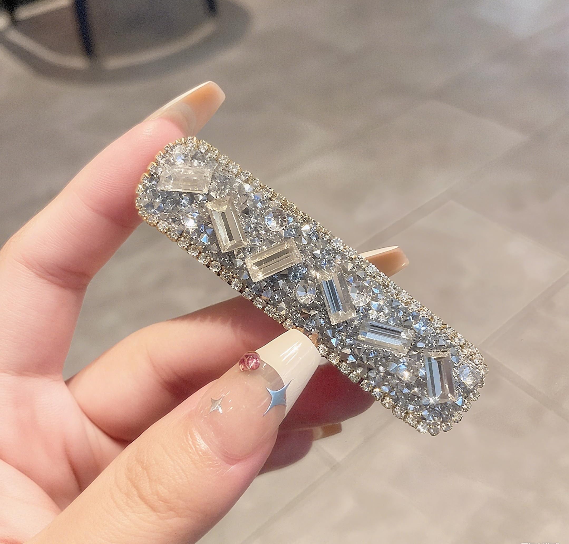 Rhinestone Hair Clips Crystal Barrettes for Girl,Fancy Hair Clip,Hair Accessories for Women,Pearl Decorative Hair Clips for Daily Party Prom,Silvery-1PCS
