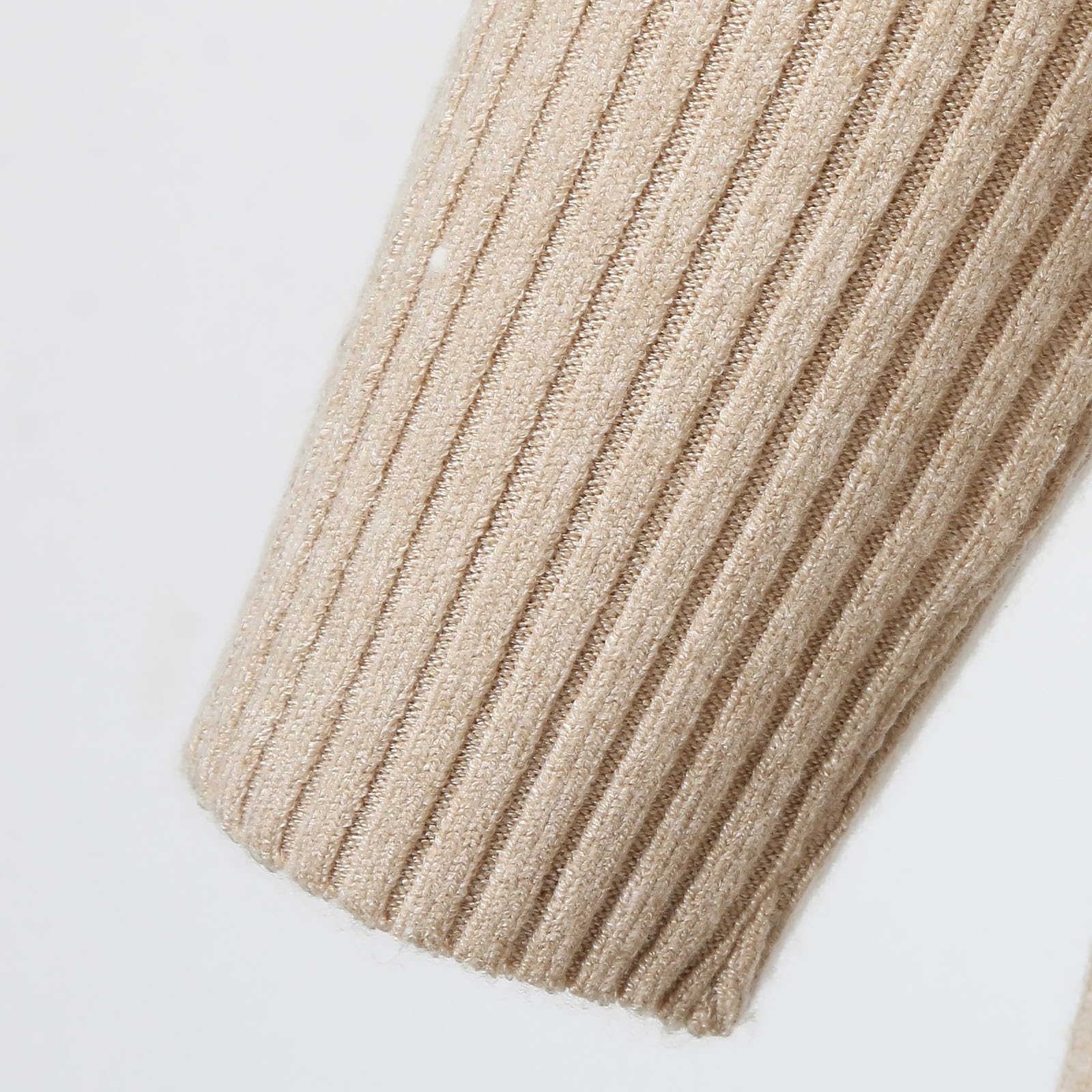 Abito aderente in maglia a collo alto a maniche lunghe - elegante e confortevole tessuto a costine elasticizzato