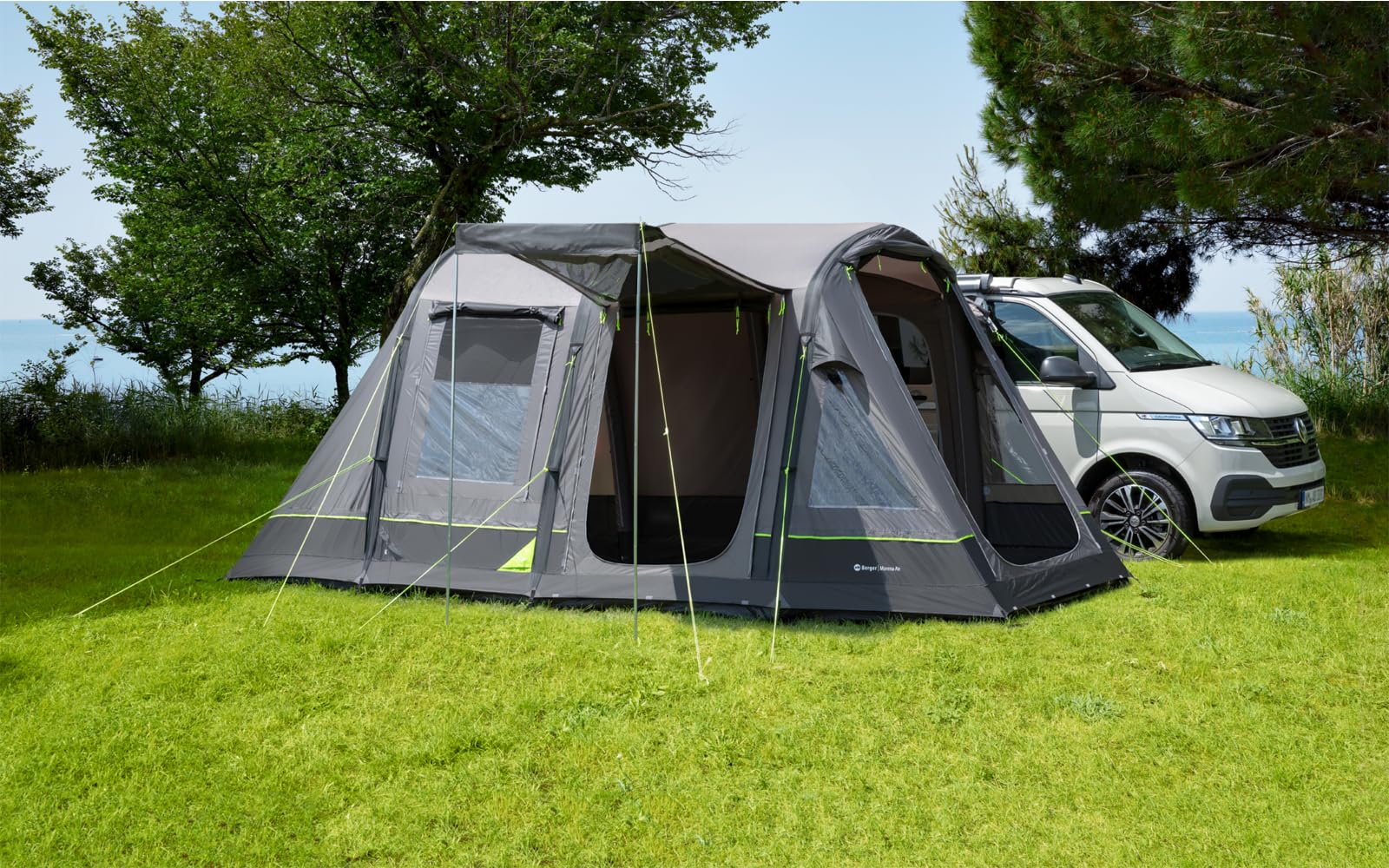 BERGER Morena Air Busvorzelt | Camping Autozelt mit Stehhöhe | Wohnmobil Vorzelt für zusätzlichen Wohnraum, aufblasbar mit eingenähtem Boden | Rahmenlose Konstruktion, Anbauhöhe 180–220 cm