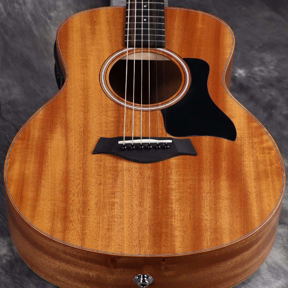 Taylor GS Mini-e Mahogany Natural : Amazon.in: Musical Instruments Taylor GS Mini-e Mahogany Natural : Amazon.in: Musical Instruments