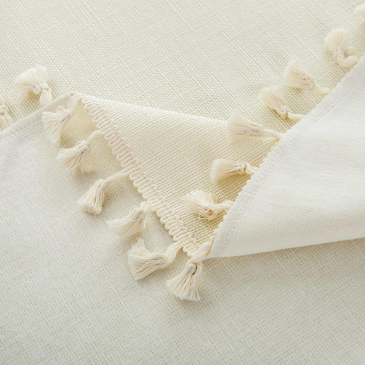 Exсluѕіvе SPRICA Round Tablecloth, Cotton Linen Tassel Solid Color Table Cover, with Tassel Diameter 60, Suitable for Tables with Diameters Less Than 115cm/45in, Beige