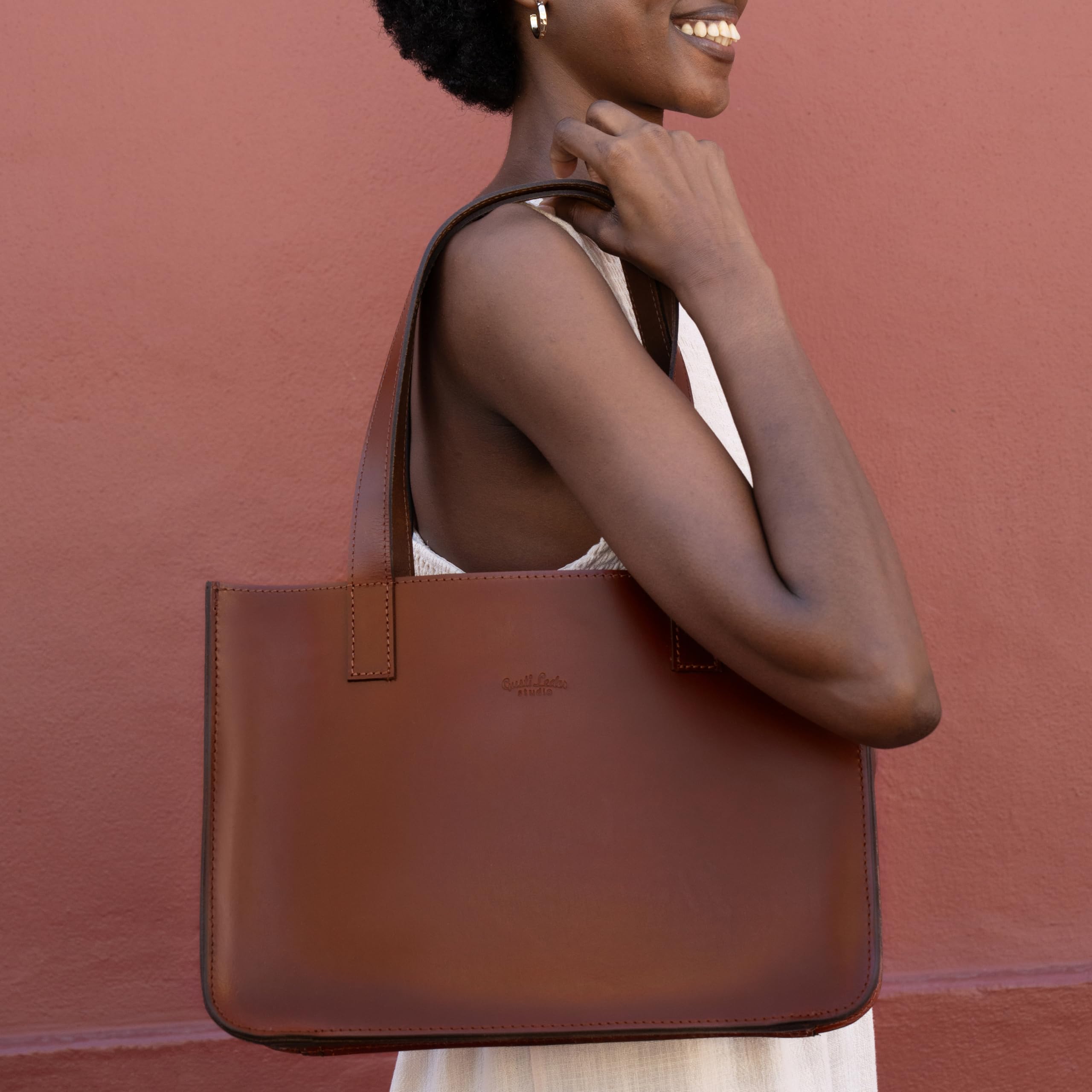 Gusti Agatha S - Borsa a mano da donna in pelle