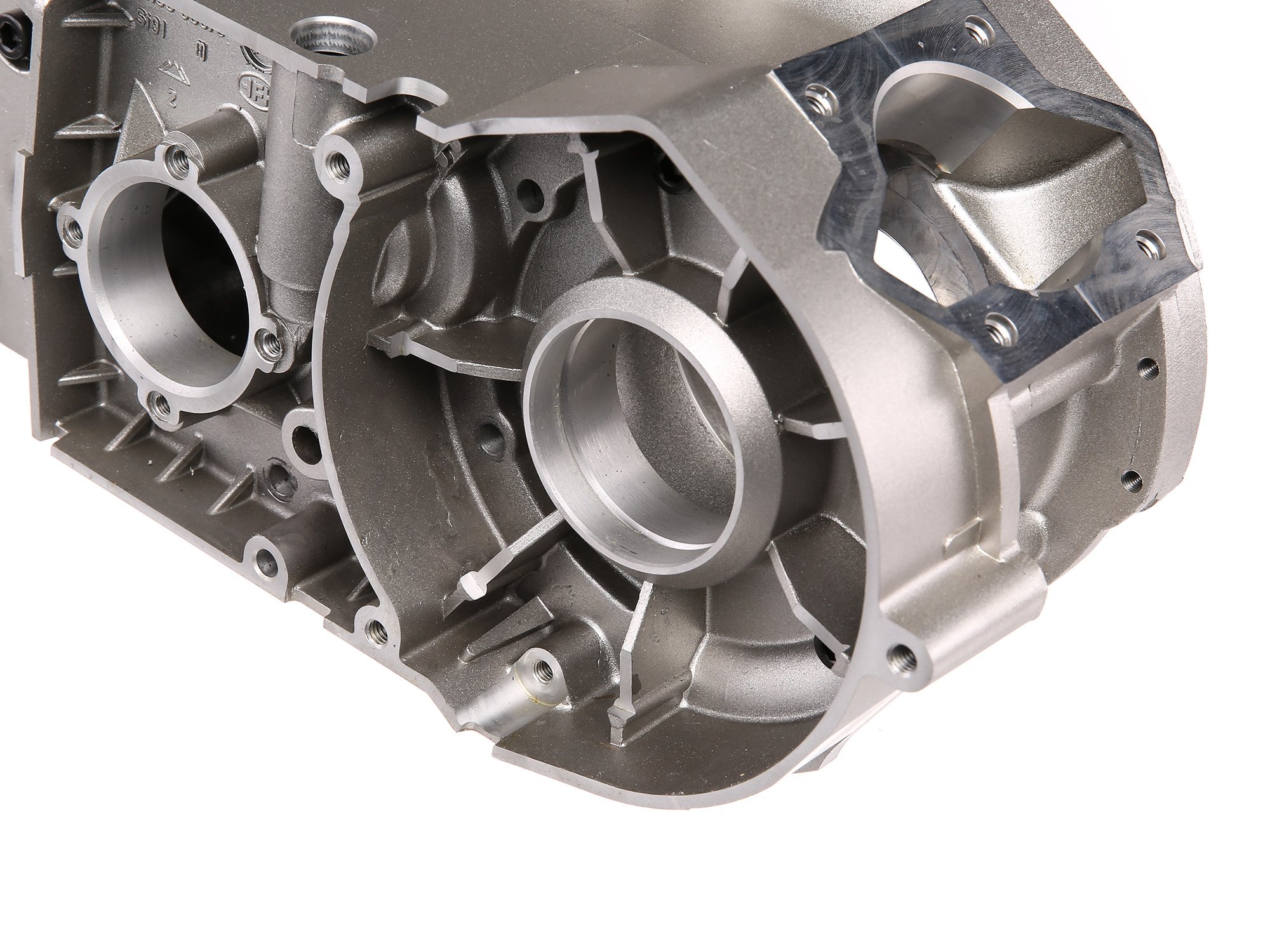 Gehäuse - Motorgehäuse Simson-Motor M541-543 (60km/h) - silbermetallic lackiert - gebohrt auf Ø 46,1 mm für Standard-Zylinder