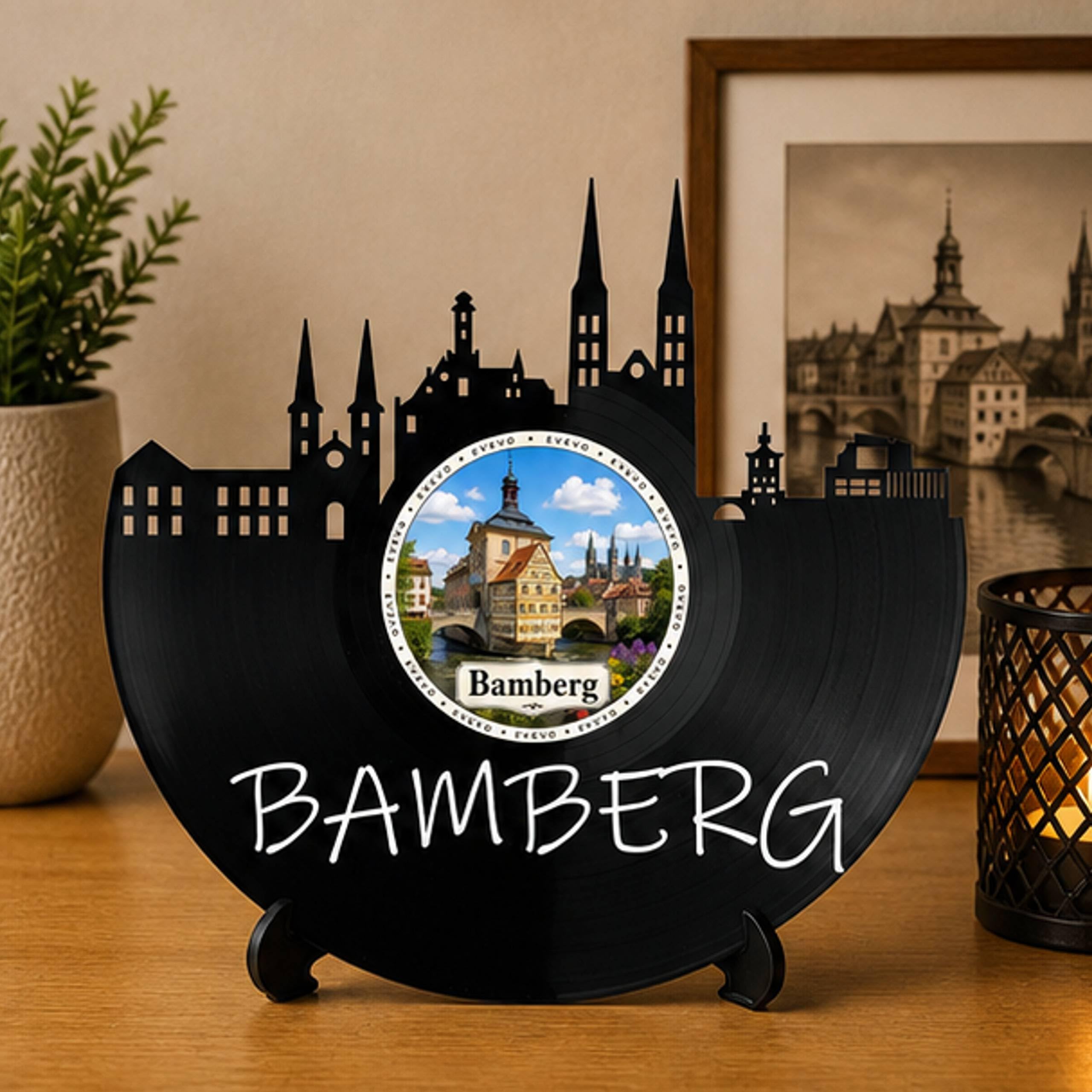 EVEVO Decorazione da parete a forma di disco di Bamberg, in vinile, arte da parete con skyline di Franken, regalo per gli appassionati di Bamberg, vecchio municipio e amanti del patrimonio D0040