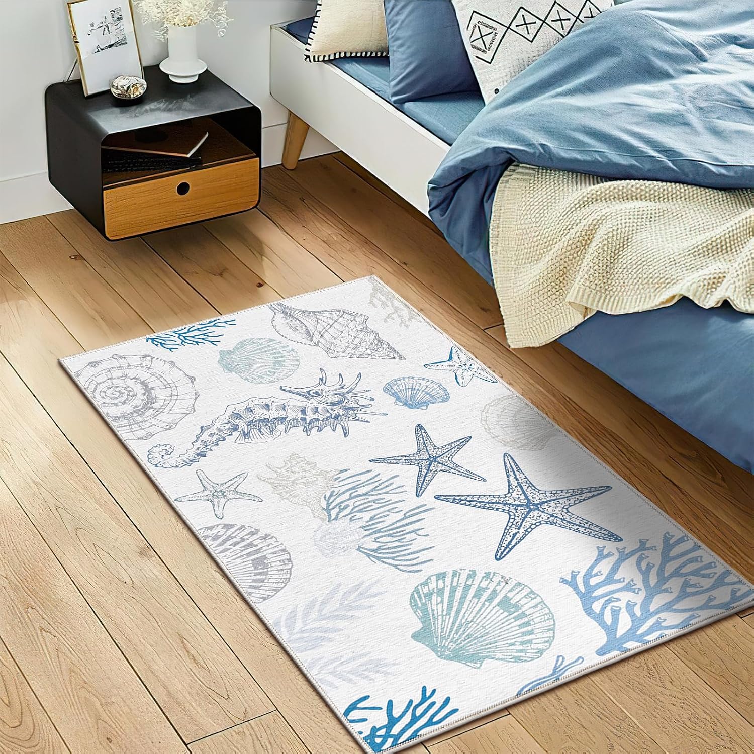 Entryway Rug 2x3 Coastal Area Rugs Washable Non Slip Carpet for Bathroom Bedroom Laundry Room Conch