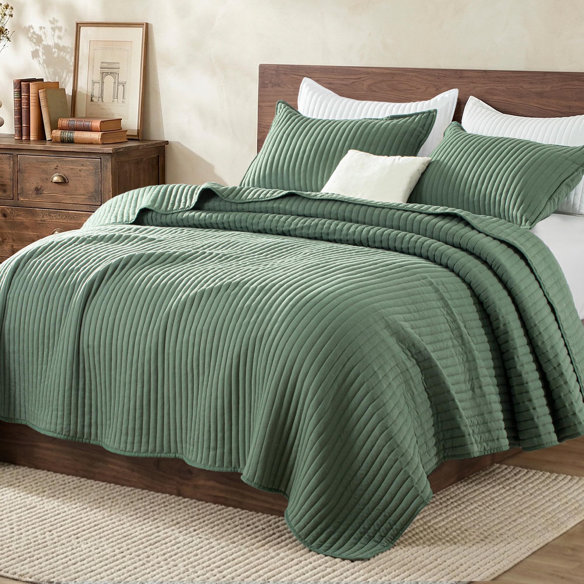 Exclusivo Mezcla Stripe Quilted Full Queen Quilt Bedding Set, Dark Green