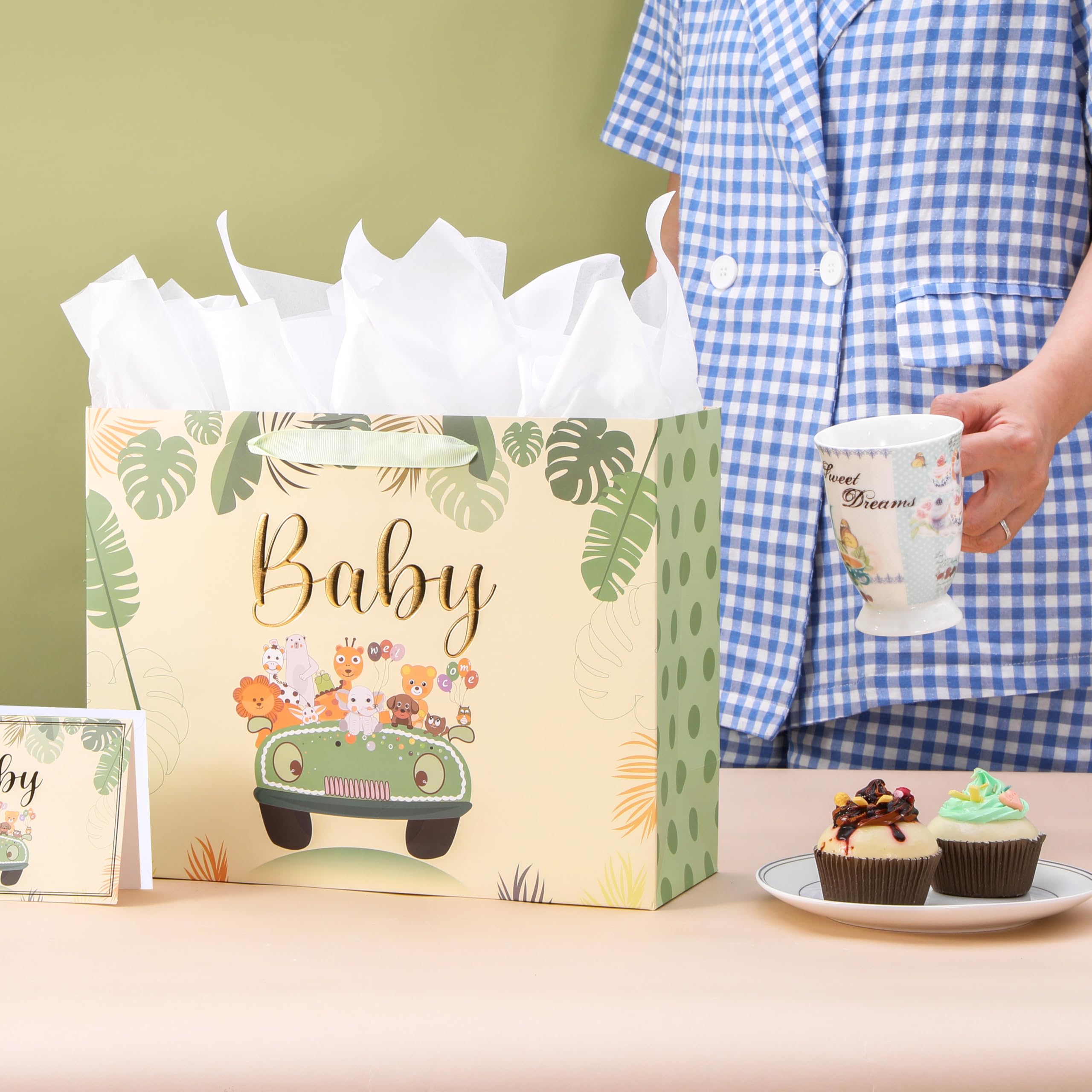 Bobobag 33 cm szałwiowy zielony woreczek na baby shower, torba na prezent dla noworodka z bibułką i kartką z życzeniami.