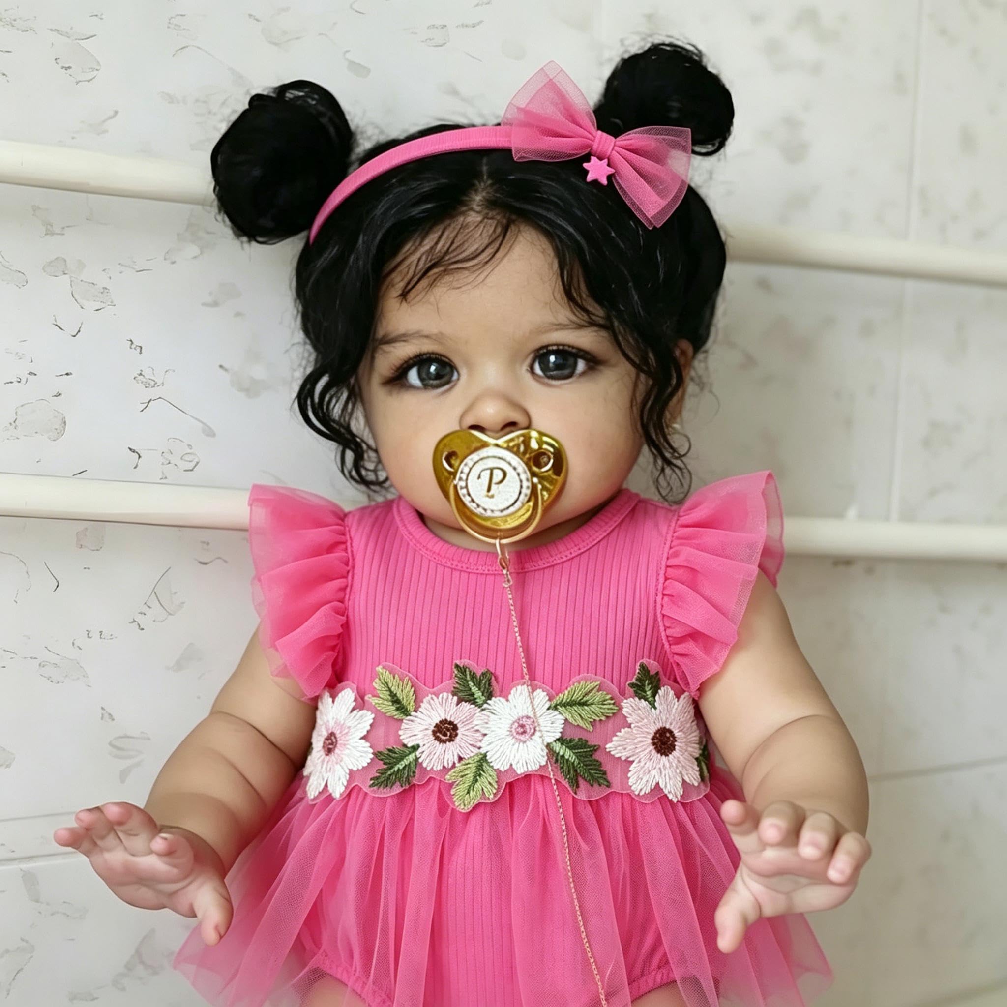 Czarne realistyczne lalki Reborn Baby Dolls Girl 66 cm Afroamerykanin Reborn małe lalki miękkie winylowe silikonowe Baby Doll tkanina ciało realistyczna lalka maluch z akcesoriami do zabawek