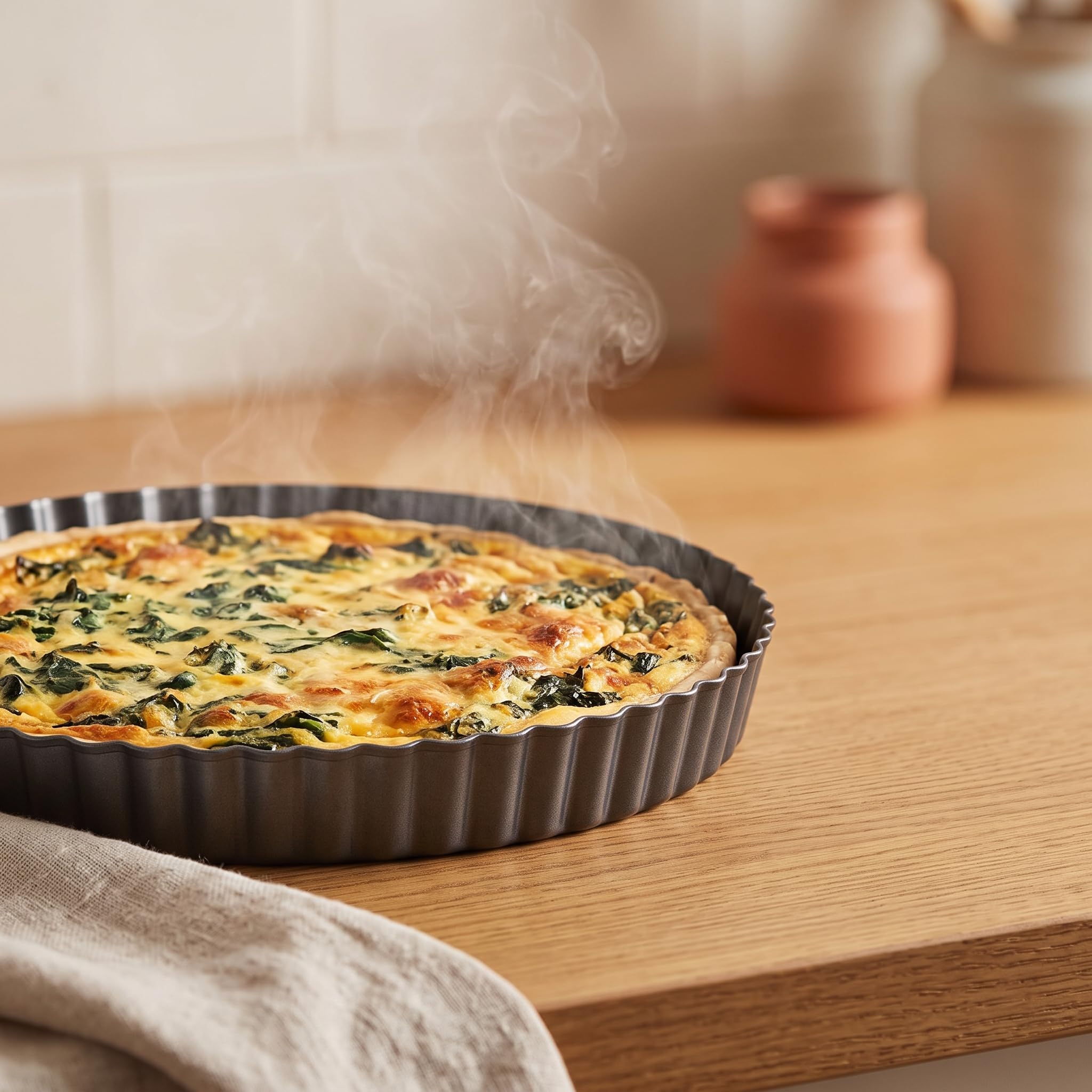 HAKZEON Lot de 2 Moules à Tarte à Quiche de 24,5 cm, Antiadhésifs Amovibles et Cannelés avec Fond Amovible pour Cuisson Quiches, Flans, Tartes aux Fruits