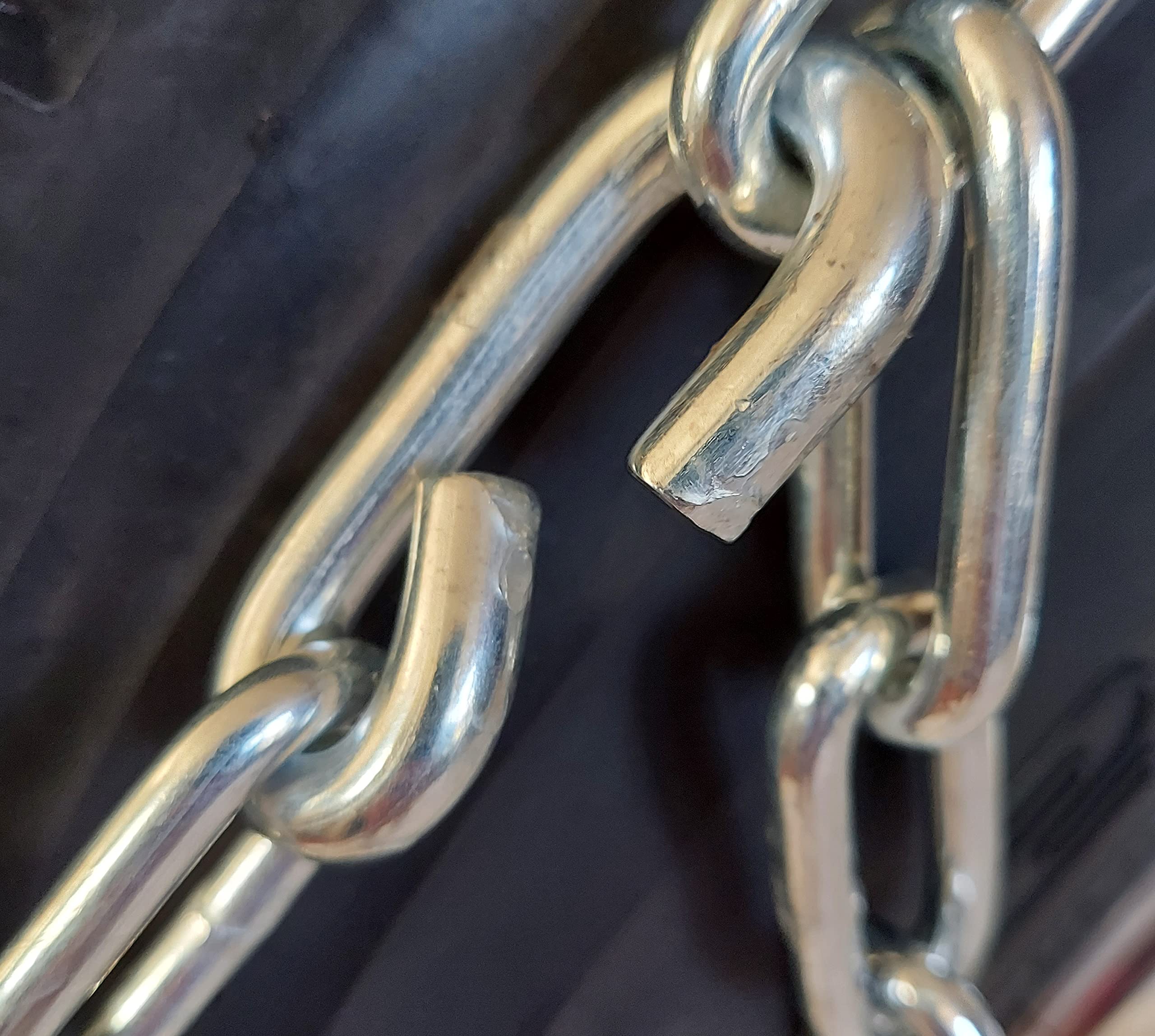 Grizzlar GSL-2255 Alloy Truck Ladder Twist Link Tire Chains 11.00-22, 12.00-20, 12.75-22.5, 12-24.5, 12.5-24.5, 14/80-20, 305/75-24.5, 305/85-22.5, 315/80-22.5, 365/80-20