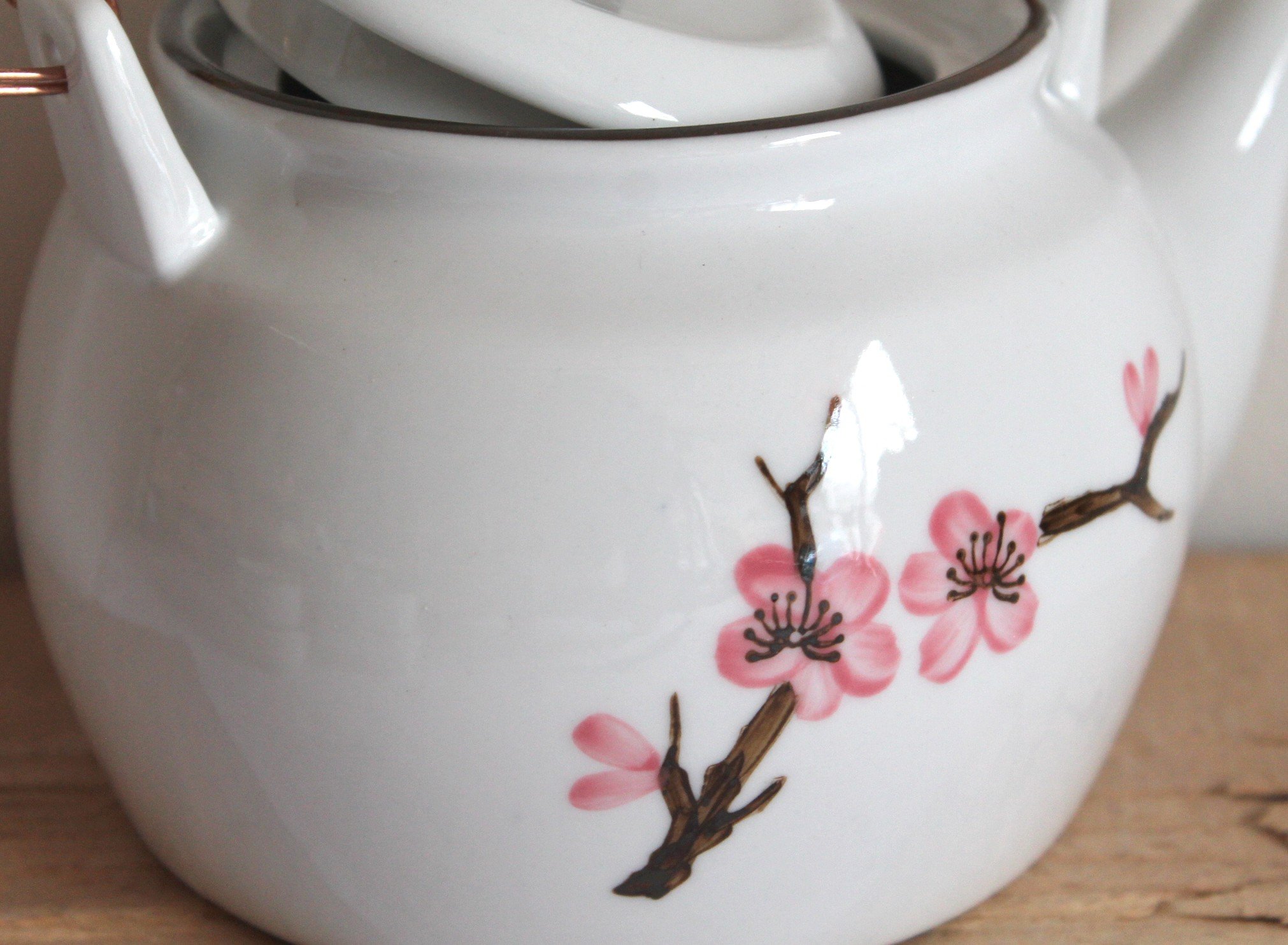 Japanische Teekanne Grün Tee Kanne Sakura Kirschblüte mit integriertem Teesieb Einhandkanne