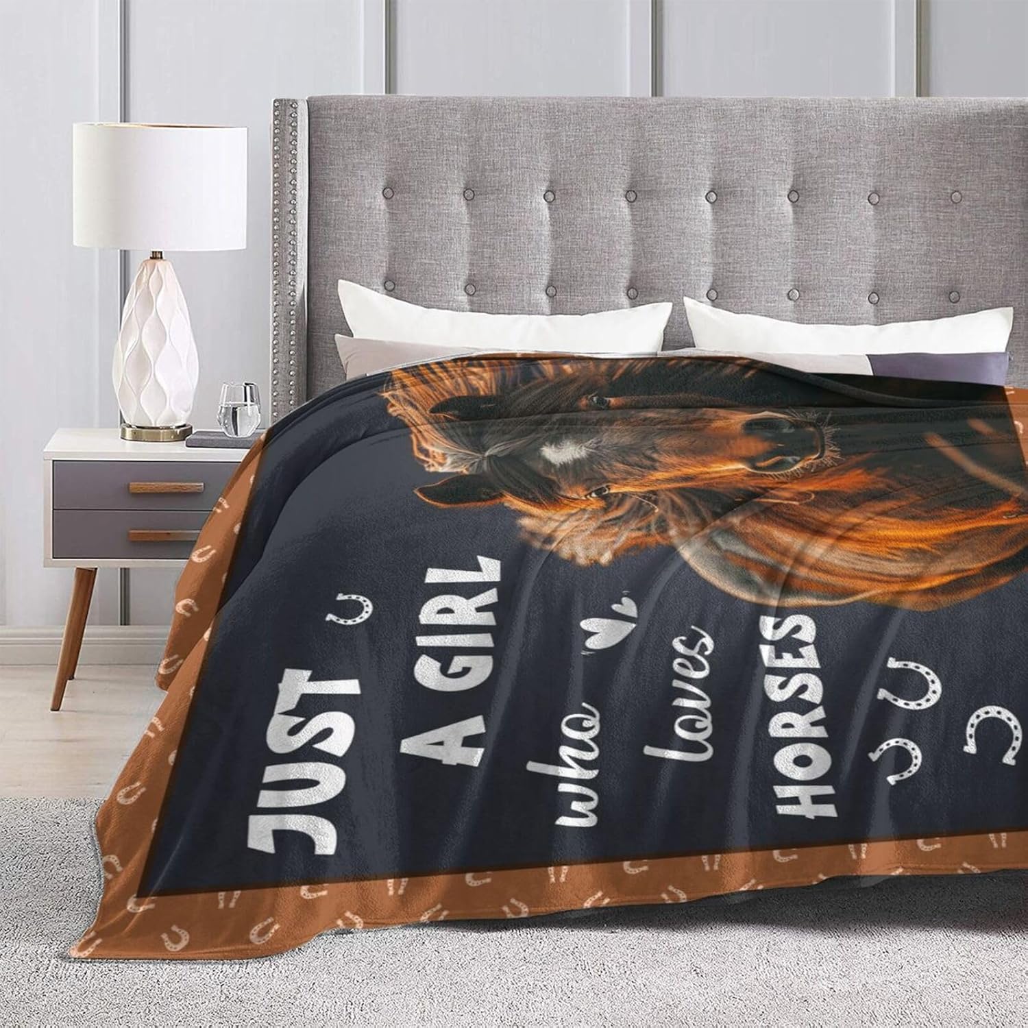 Horse Lover Throw Blanket - Cozy Flannel Soft Warm Plush Lightweight Bedding for Girls and Women - Animal Themed Decor Gift for Sofa and Bed - 60"x50"