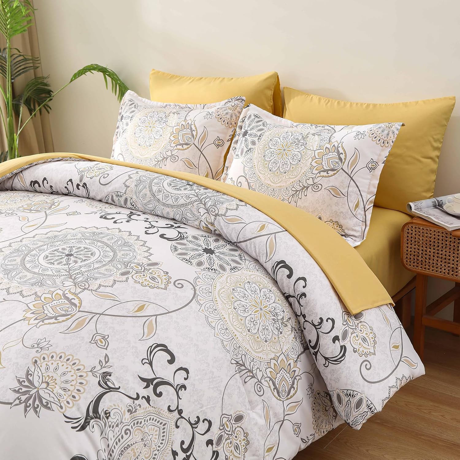 Paisley Comforter Set Queen Size,Yellow Comforter Set 7 Pieces Bed in a Bag,Boho