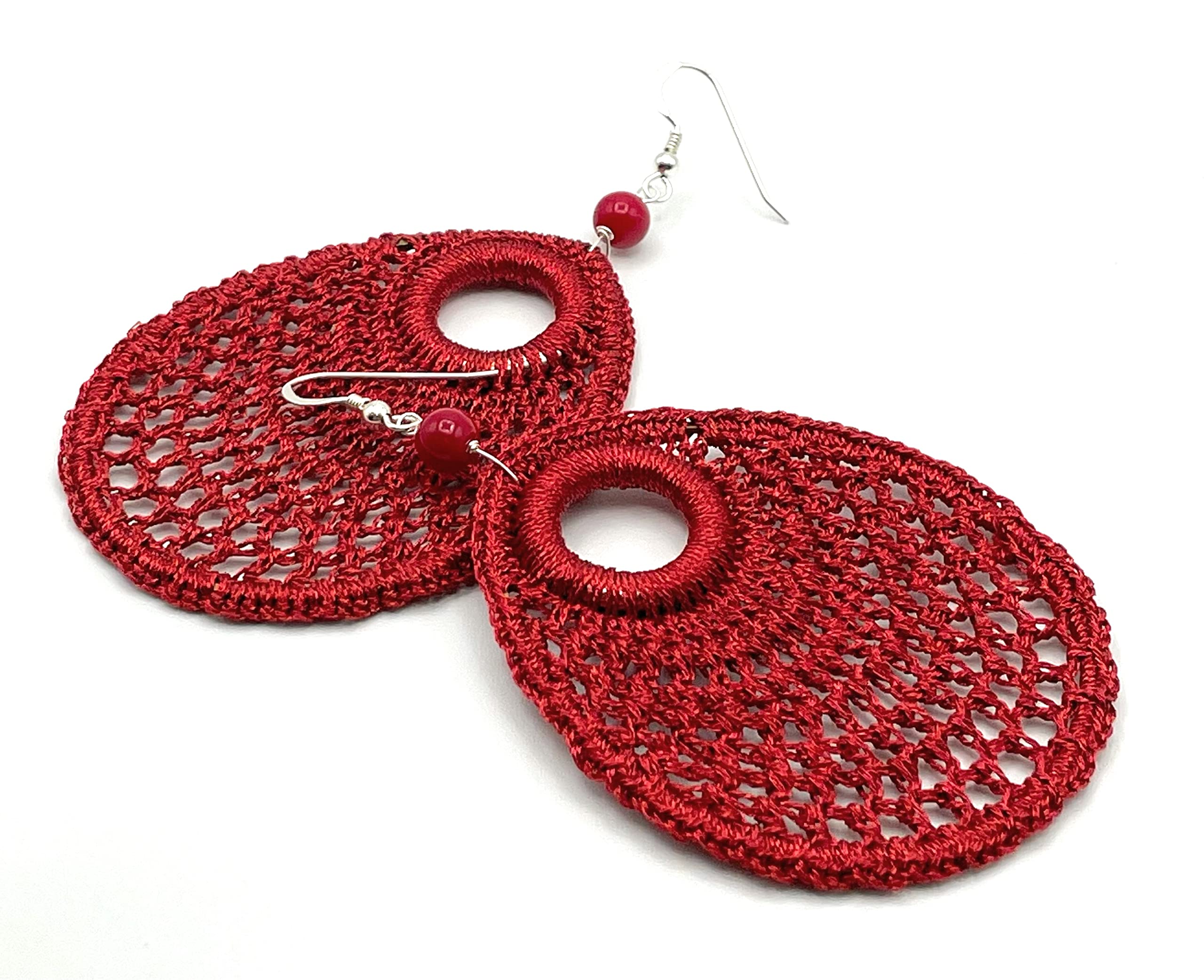 Pendientes Crochet y Coral Rojo, Plata 925, Joyas Artesanales, Estilo Moderno, Regalo para Mujer