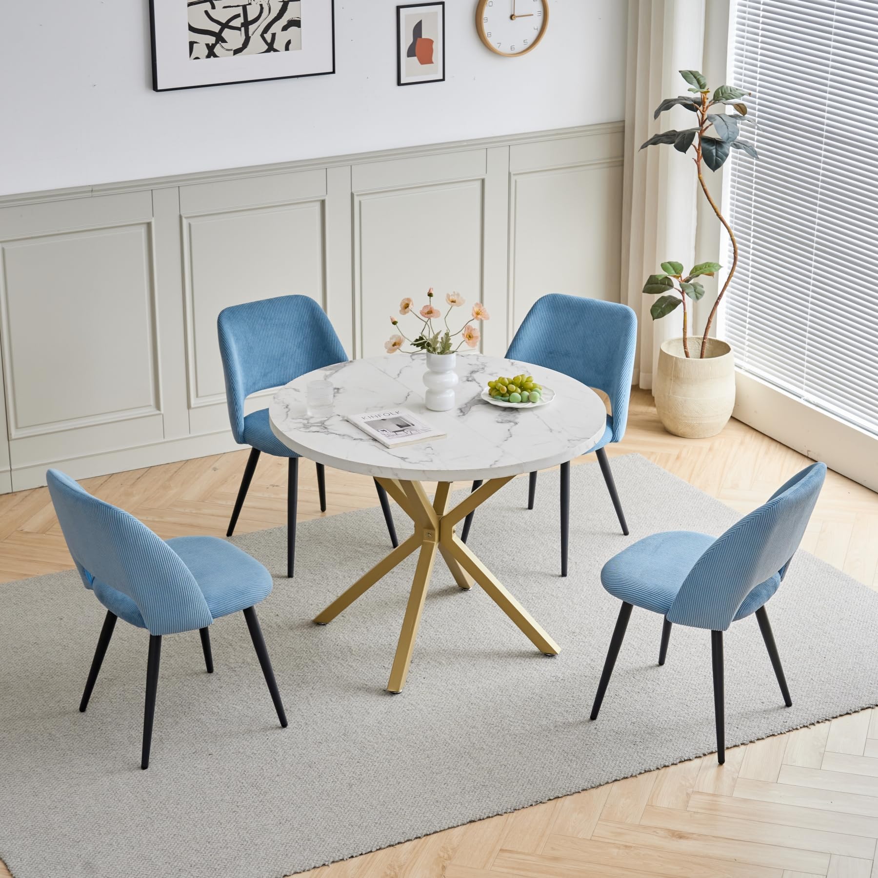 Set Tavolo da Pranzo e Sedie, Tavolo da Pranzo Rotondo in MDF da 100 CM, 4 Sedie da Cucina in Velluto a Coste con Schienale Cavo, per Soggiorno, Cucina (Motivo Marmoreo-GD + Blu)