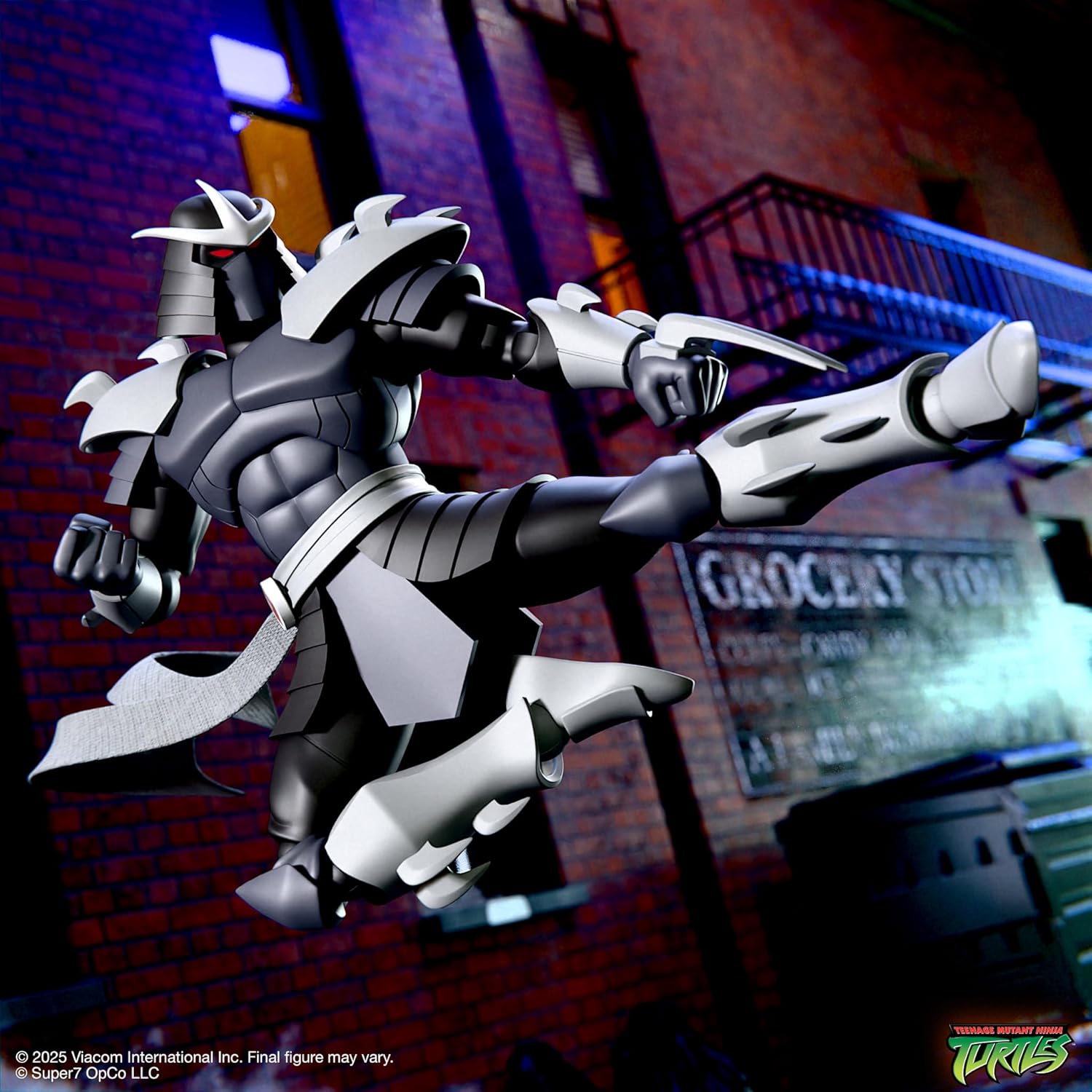 Super7 ULTIMATES! Teenage Mutant Ninja Turtles Shredder - 7" TMNT Action Figure with Accessories - Classic Cartoon Collectibles and Retro Toys