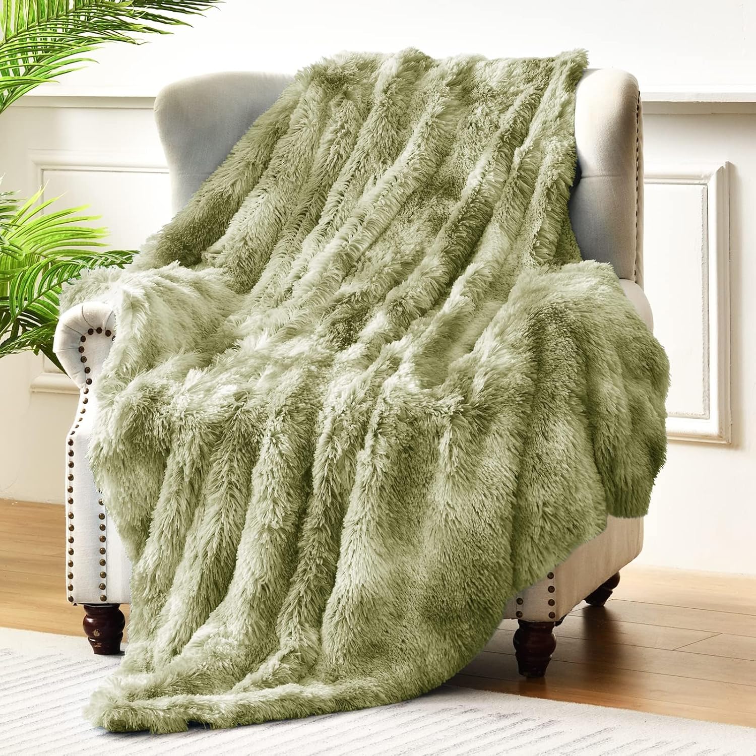 Exclusivo Mezcla Fuzzy Faux Fur Throw Blanket, Reversible Shaggy Sherpa Fleece Tie Dyed Blankets, Fluffy Plush Warm Throws for Couch, Bed, 50x60 Inches, Olive Green