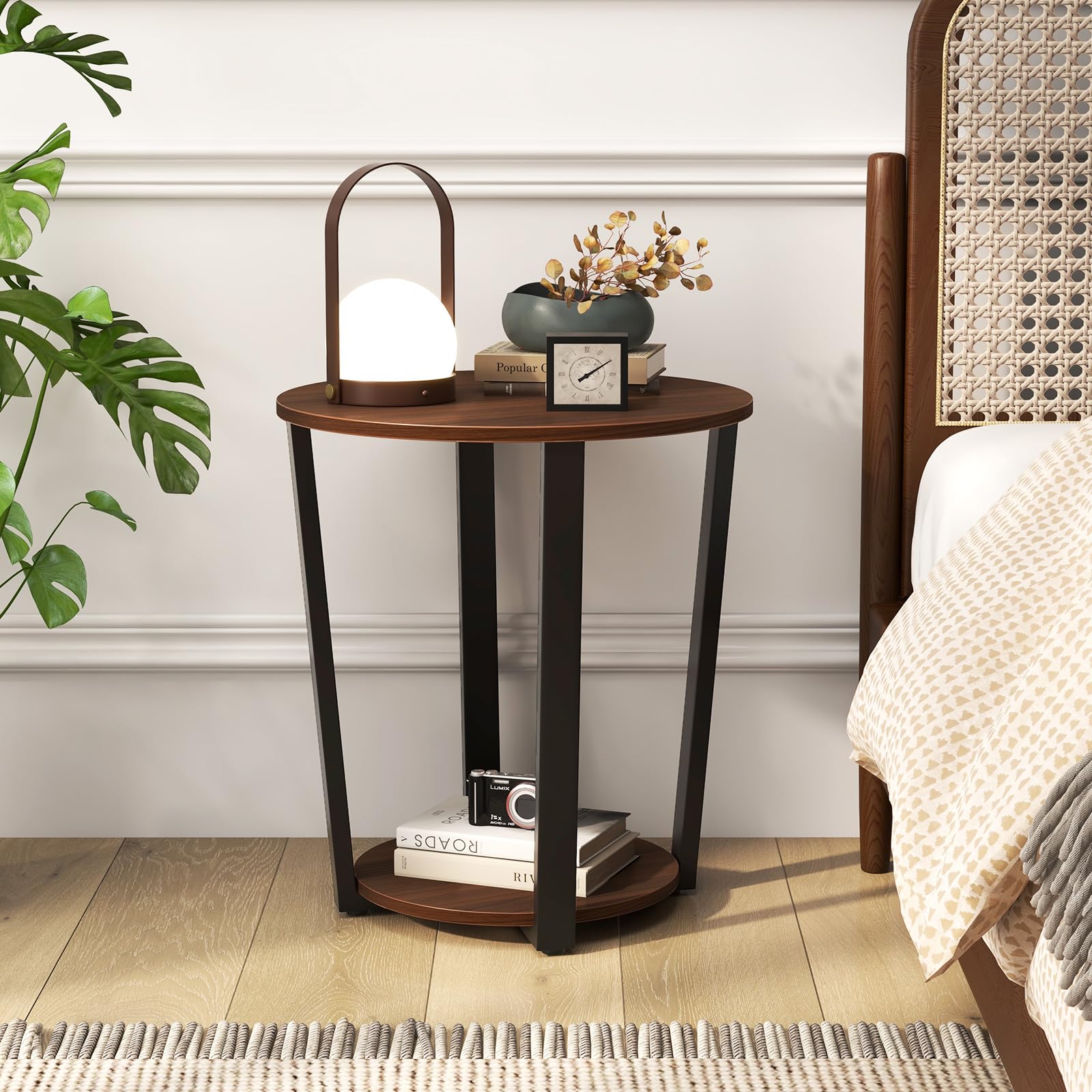 COSTWAY Table d'Appoint Ronde, Bout de Canapé 2 Niveaux en Bois, Cadre en Métal, Petite Table Basse pour Salon, Balcon, Chambre, Bureau, Industriel (Noyer)