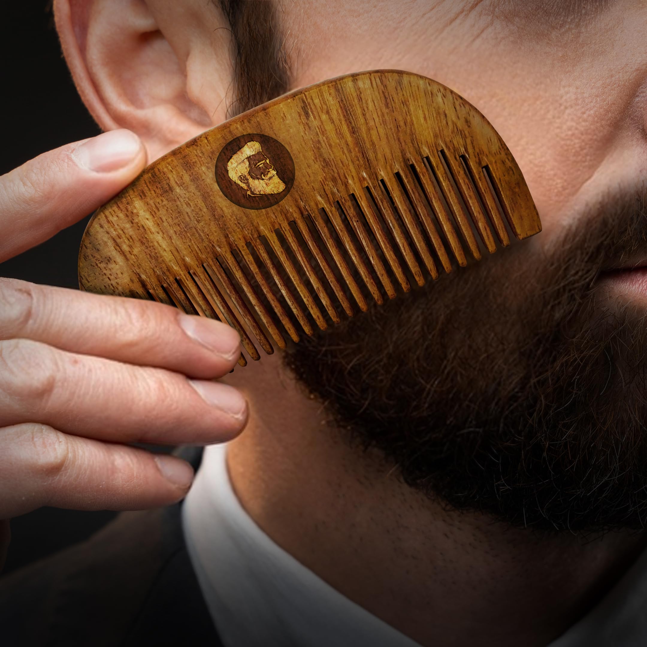 Beardo Compact Wooden Comb thumbnail 2