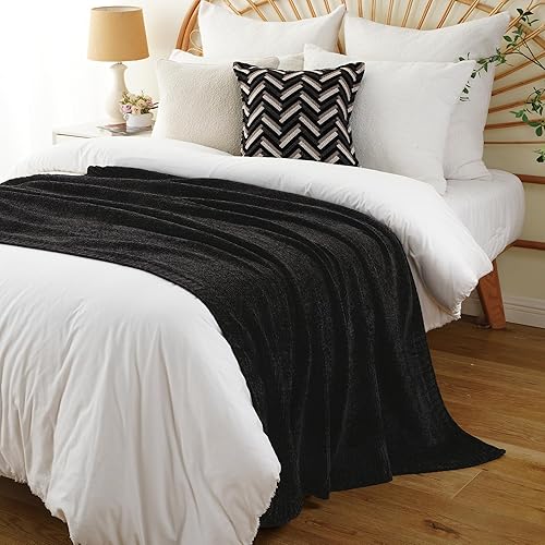 Miniatura 6 de BATTILO HOME Manta negra de felpilla tejida para sofá, cama, silla, sofá, manta de punto negro acogedora y suave, 51 x 67 pulgadas
