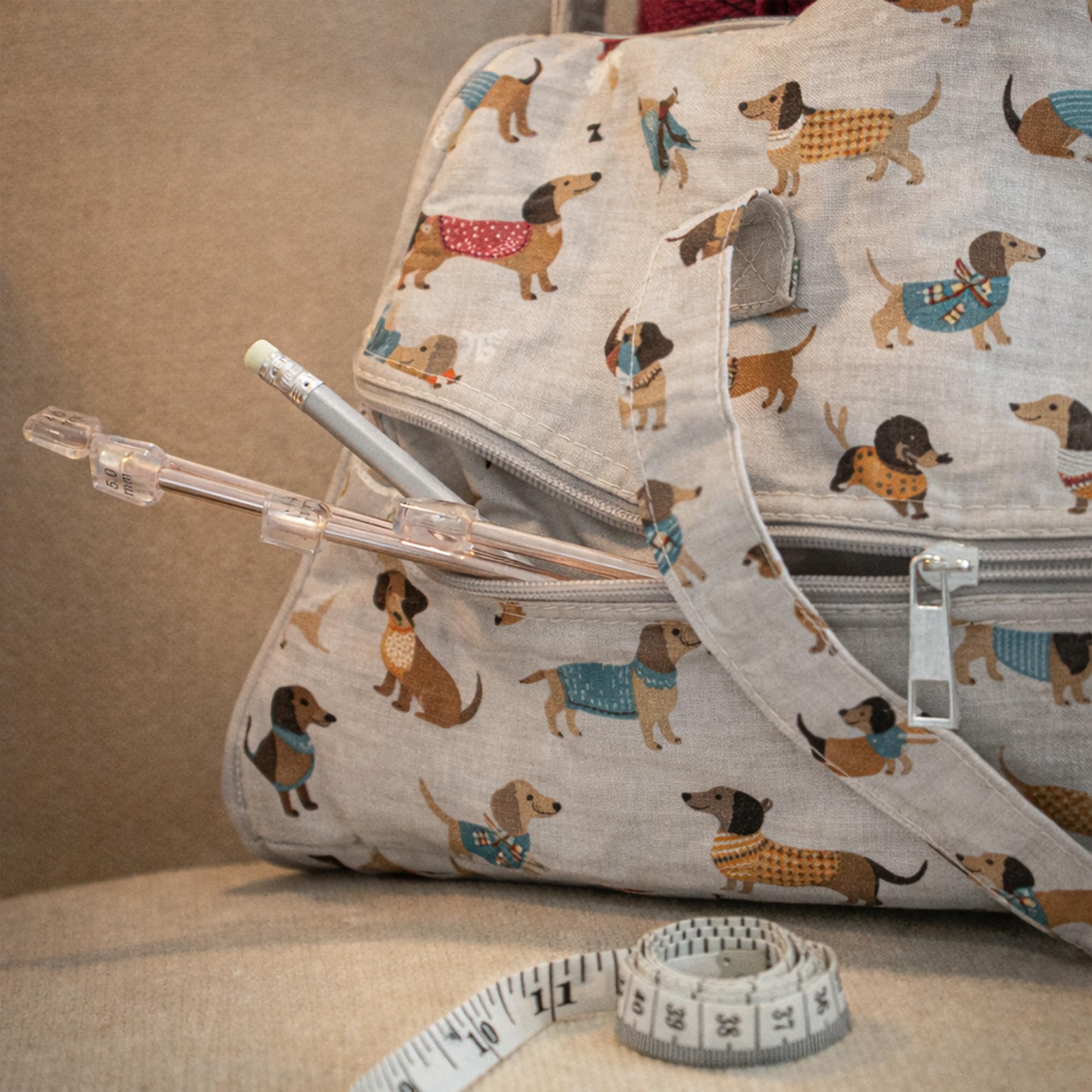 Hobby Gift Stricktasche Mittel mit durchgehendem Frontreißverschluss - Häkel-Organizer & Strickaufbewahrung für unterwegs, Basteltasche mit Fächern für Wolle, Zubehör & mehr