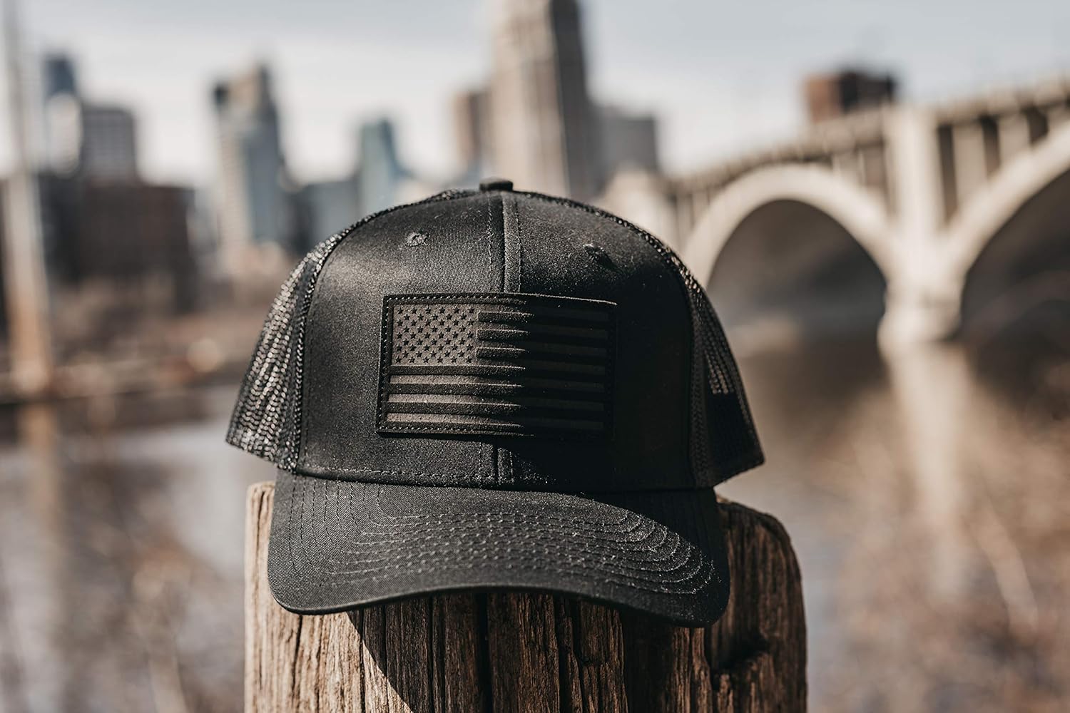 American Flag USA Snapback Cap- Snapbacks for Men - Mesh Ball Perfect for Any Outdoor Activities