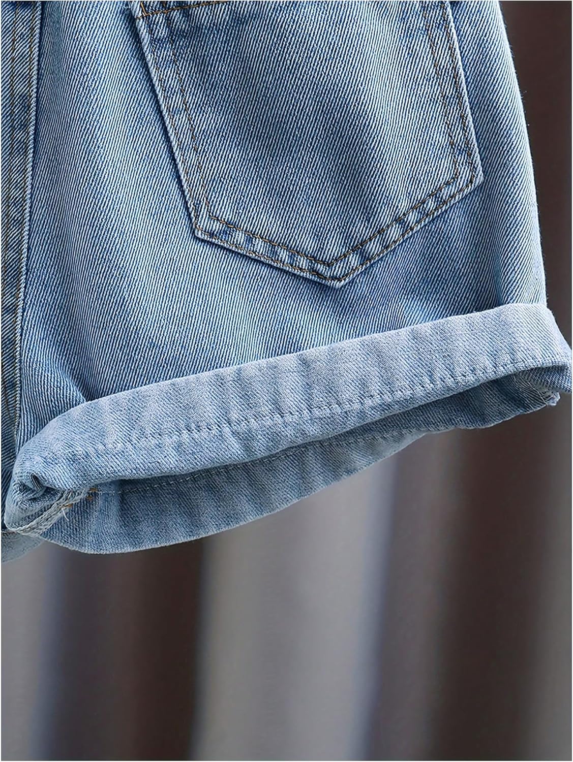 OYOANGLE Girl's Heart Patched Denim Shorts Roll Up Hem Cute Straight Leg Jean Short with Pockets
