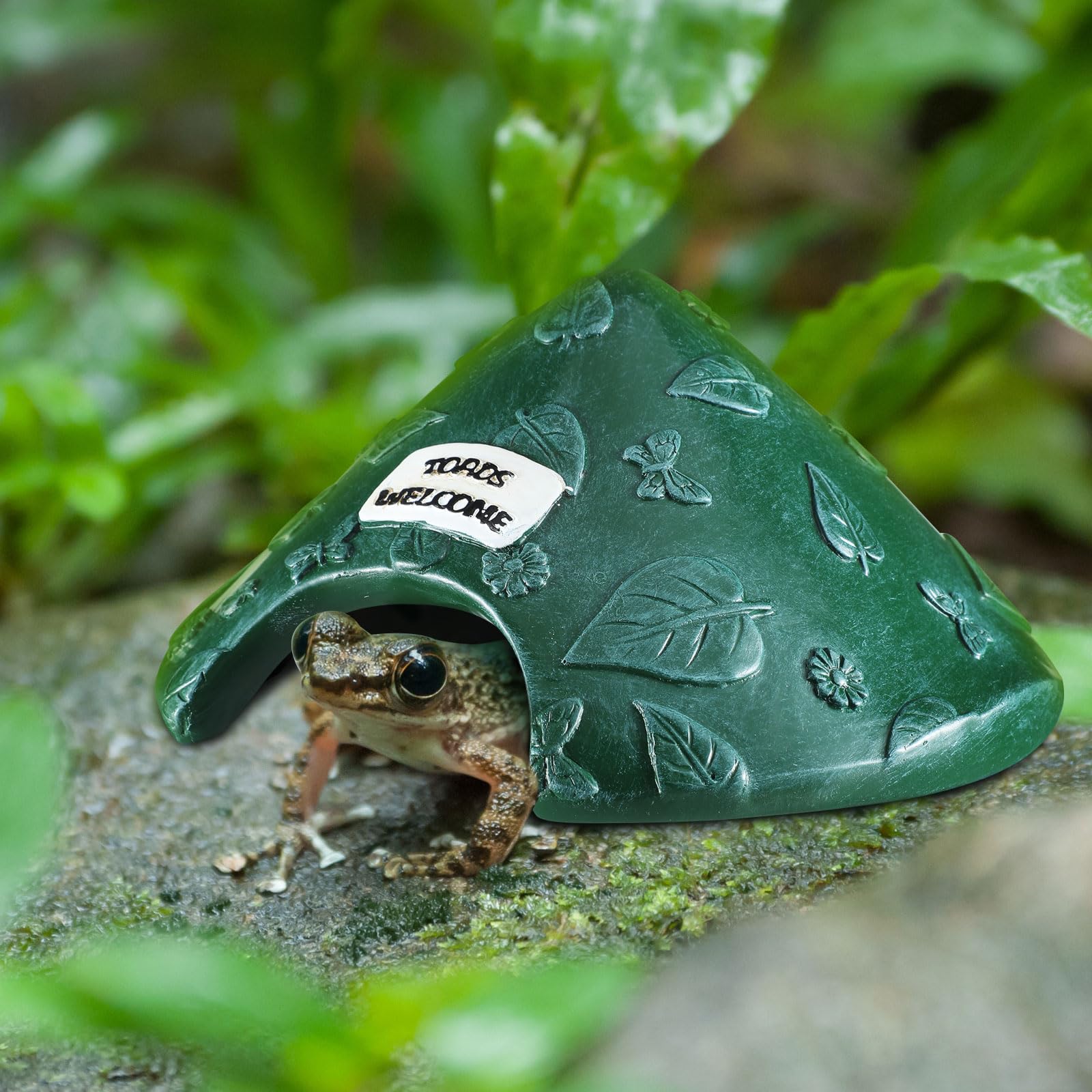 Casa de rana y sapo de resina, cueva para reptiles, 8 x 8 x 3.9 pulgadas, casa de sapo para jardín exterior, acuario, escondite para sapo, rana, tortuga, lagarto, araña y peces (verde)