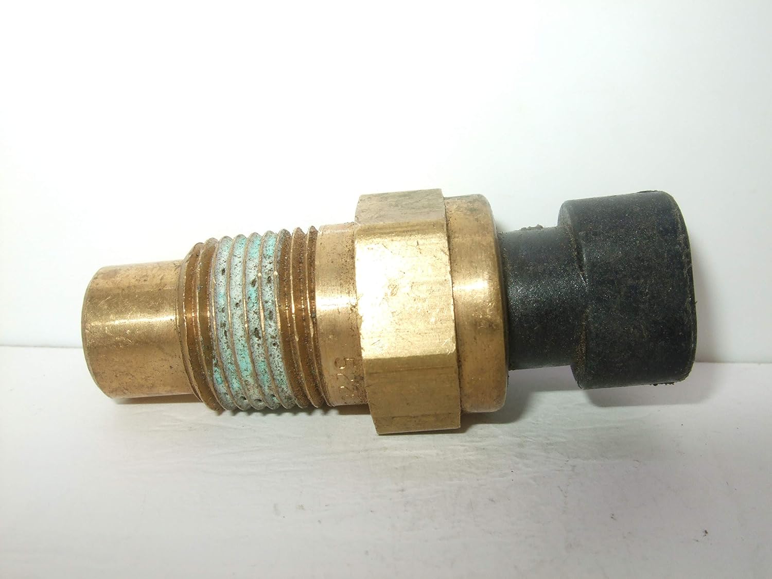 Genuine Chrysler 5226374 Coolant Temperature Sensor