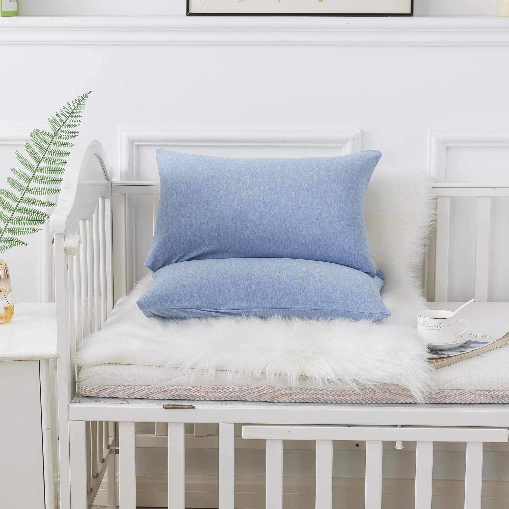 H HOUSEHOLD Fundas de almohada, 100 % algodón jersey, suaves y acogedoras, resistentes a las arrugas y a las manchas, con cierre de sobre (color beige y azul, tamaño infantil (13 x 18 pulgadas)