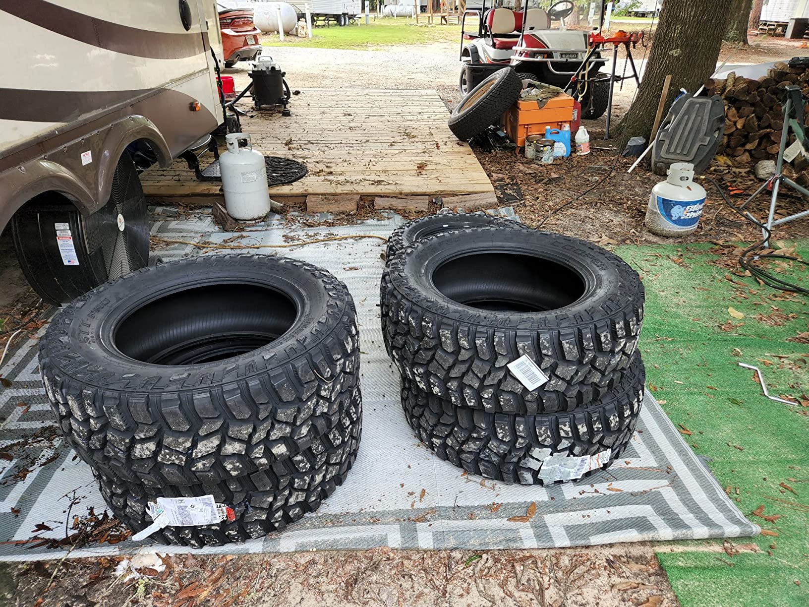 48/mo Finance Cooper Discoverer STT Pro AllSeason LT265/70R17 121