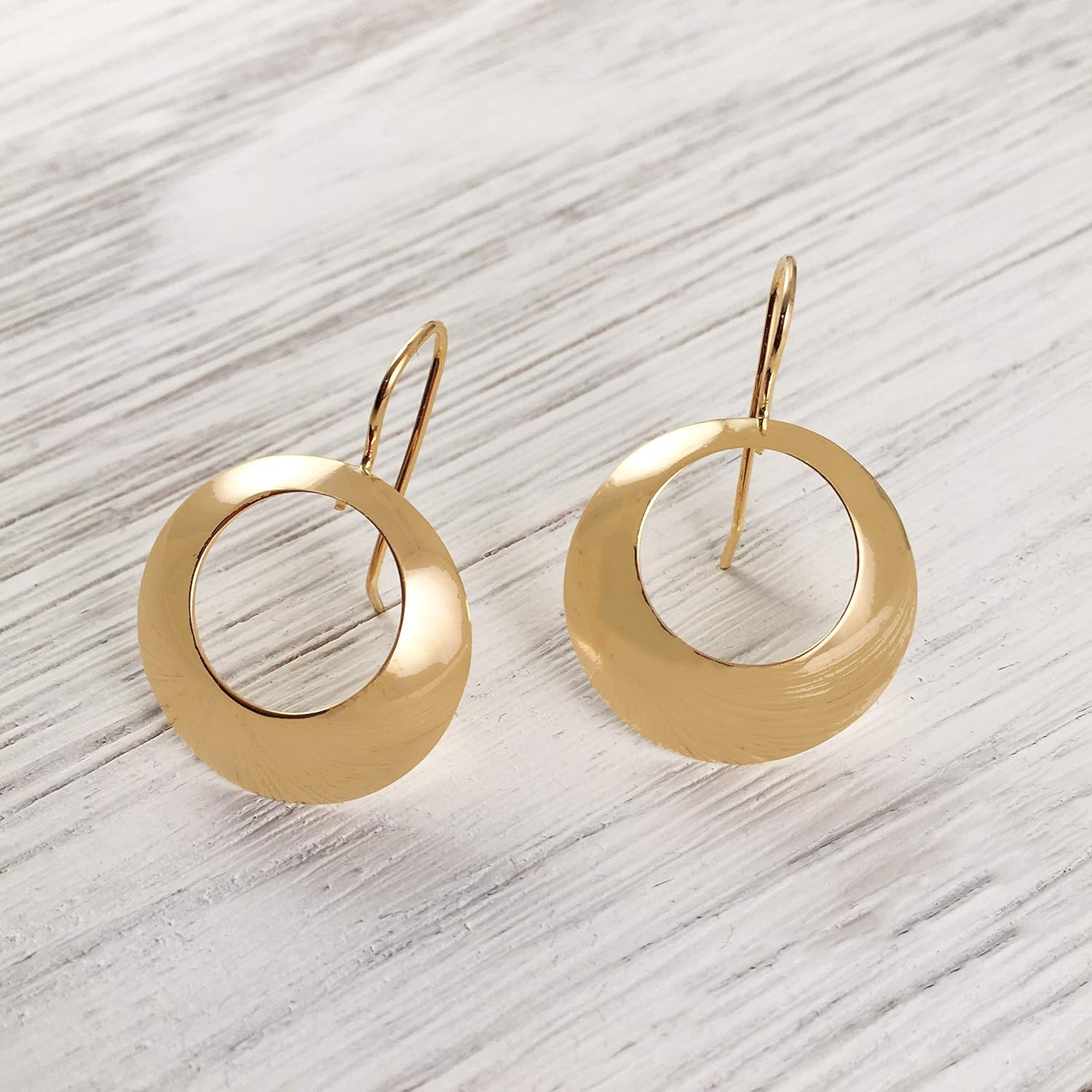 18K Gold Plated Sterling Silver Women Modern Retro Style 60s Dangle Drop Hook Earrings, Open Circle Hoops in High Polished Finish, Handmade by Claudia Lira. Perfect Gift