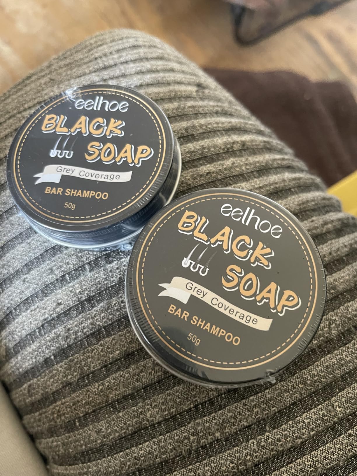 Gray coverage bar shampoo