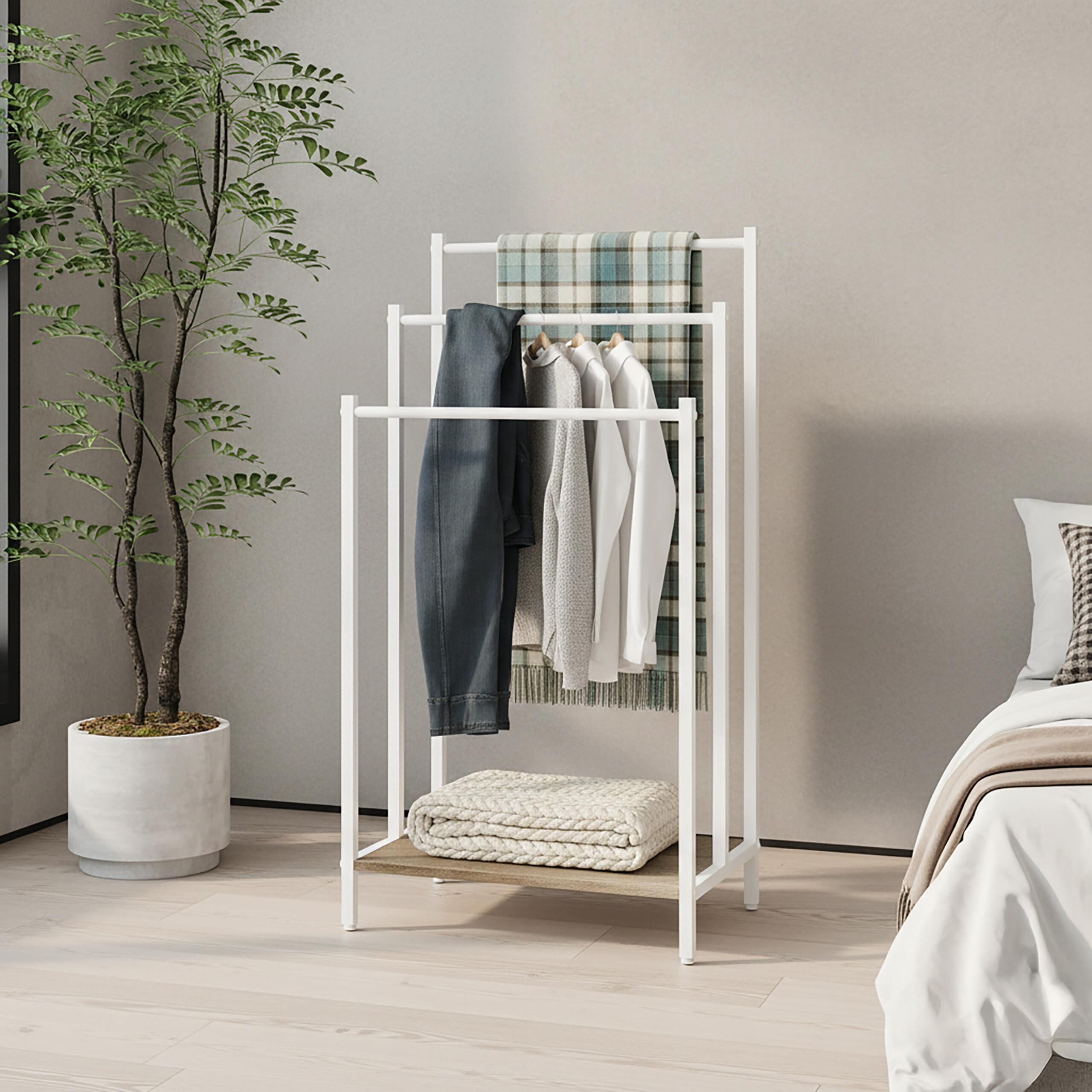 Relaxdays toallero de pie con repisa, Efecto Madera, 3 Barras, 81x43x28 cm, Natural/Blanco
