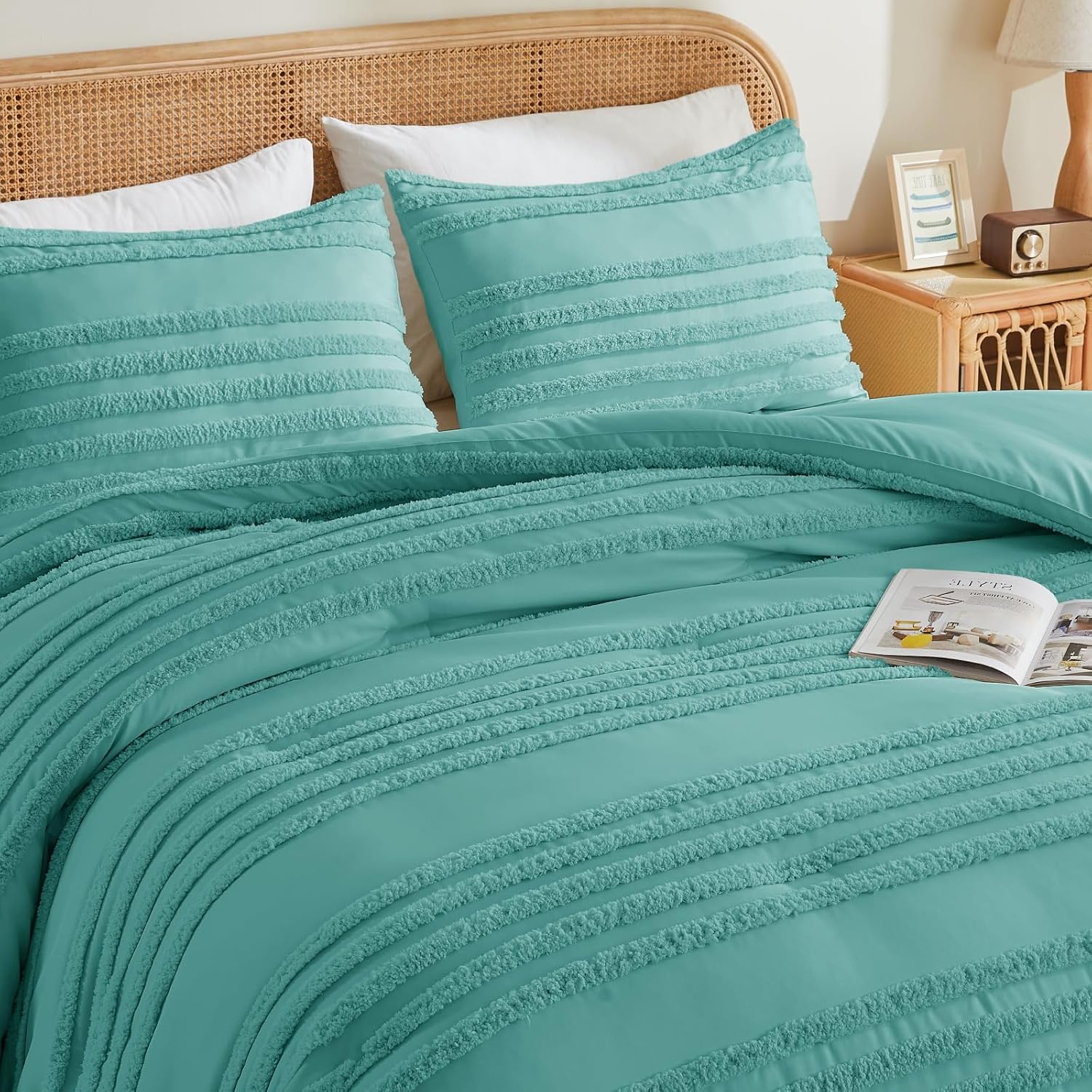 BEDELITE Boho Comforter Set Queen - Tufted Boho Bedding Set, Aqua
