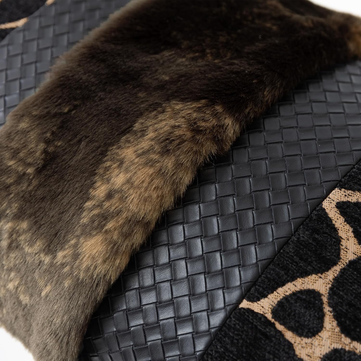 Luxury Giraffe Print Faux Fur Throw Pillow Cover, 1-Piece Patchwork Woven Leather Lumbar Cushion Covers, Stylish Soft Animal Jacquard Pillowcase for Living Room Couch Sofa Bed, 13 x 20 Inch