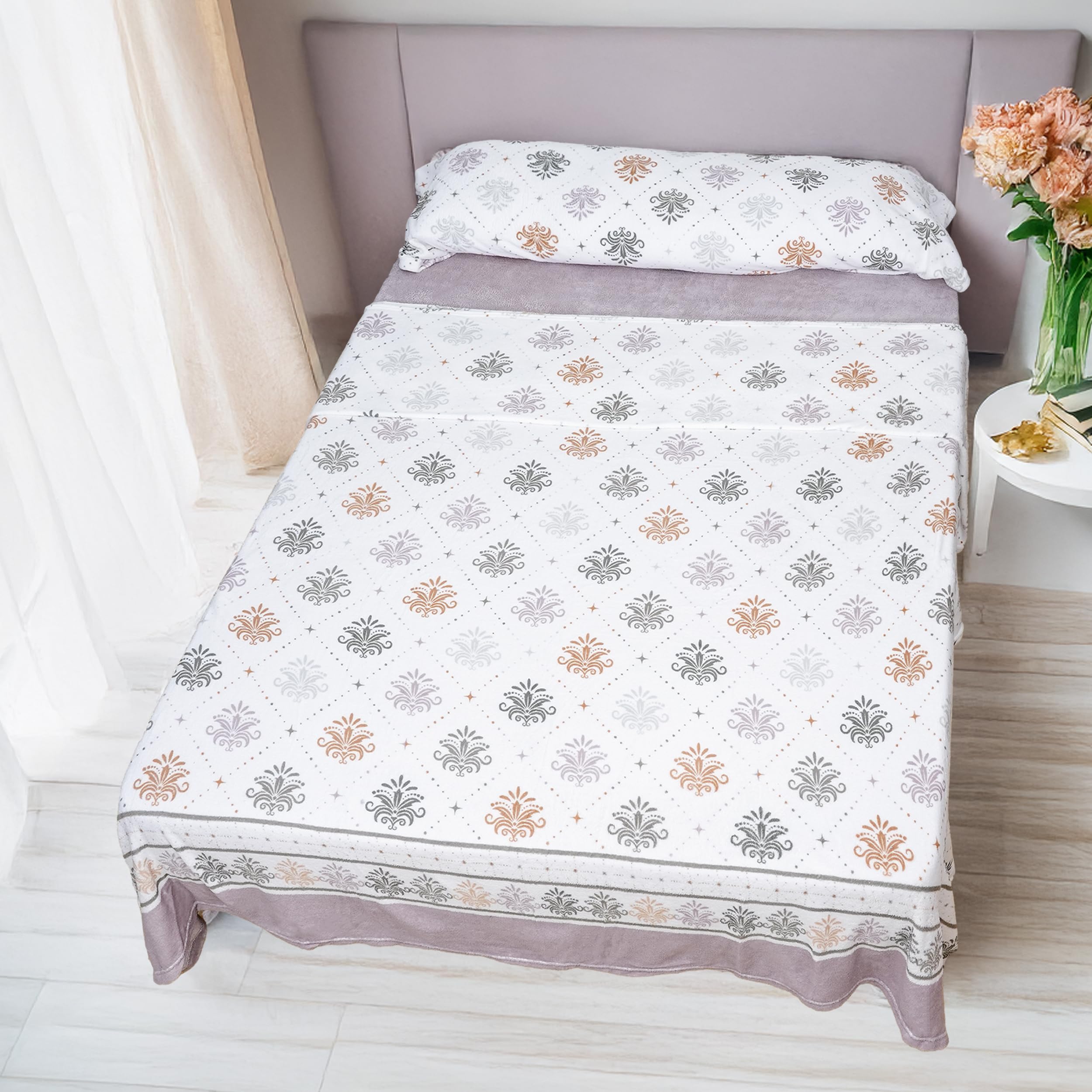 Etrexonline Juego de Sábanas 3 Piezas Coralina Térmica para Invierno - Incluye Sábana Bajera Ajustable, Encimera y Funda de Almohada - Tacto Suave y Cálido - Lila Floral, Cama 150cm