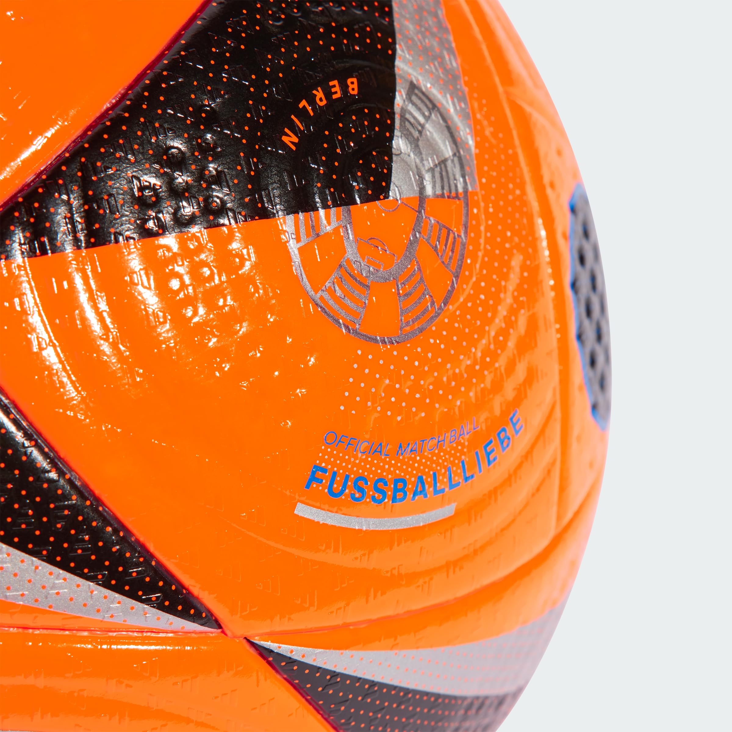 adidas Fussballliebe Winter Euro 2024 FIFA Quality Pro Ball IN9382
