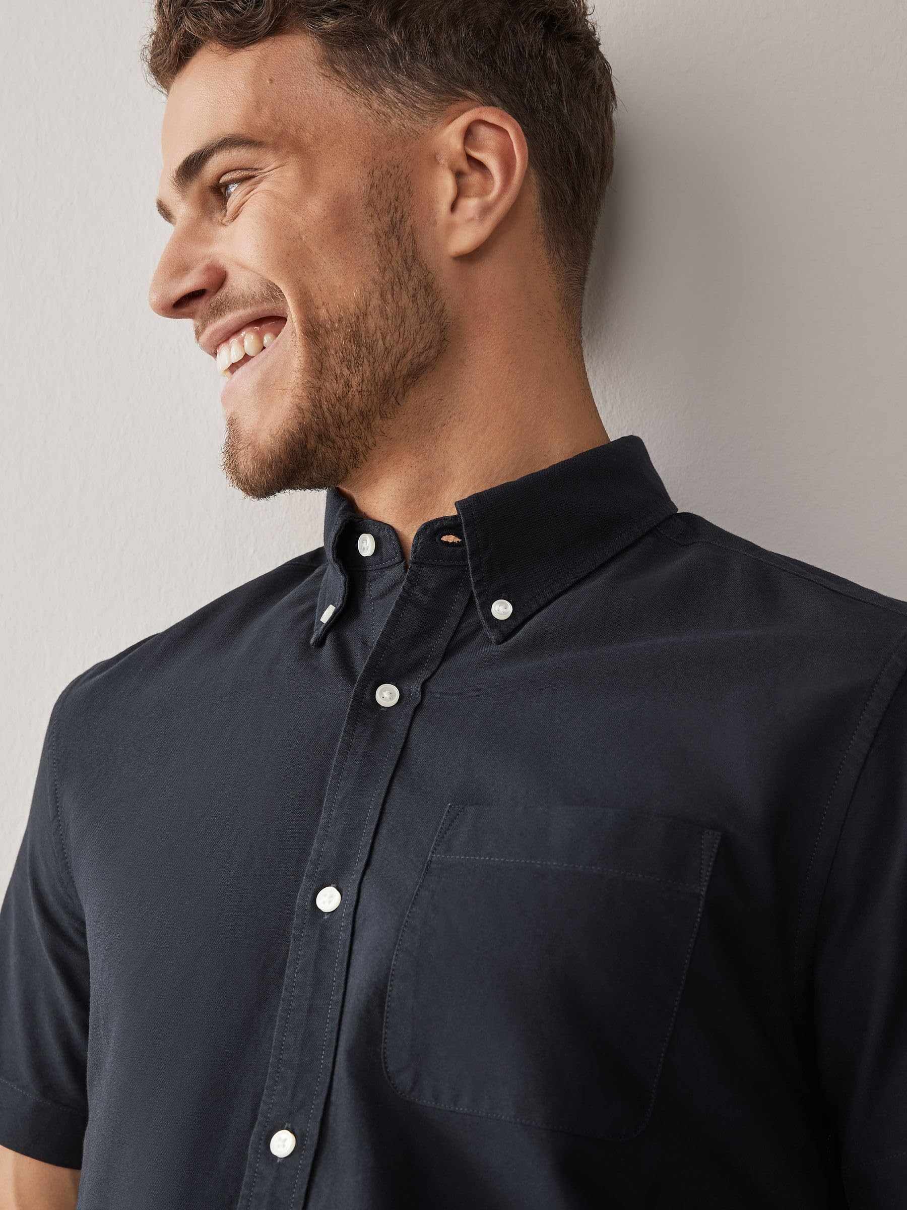 NEXT Hombres Pack de 3 Camisas Oxford de Manga Corta 100% algodón