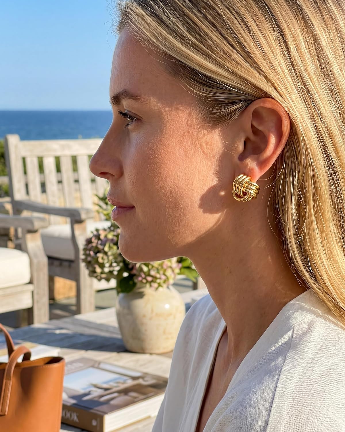 Gold Earrings for Women Trendy 14K Gold Stud Earrings Dainty Huggie Earrings Simple Blod Earrings Gold Hoop Earrings Hypoallergenic Earring for Women Gifts