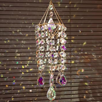Crystal Wind Chime Light Catcher Suitable for Window Hanging Suitable for Home Indoor and Outdoor Garden Decoration Light Catcher Small