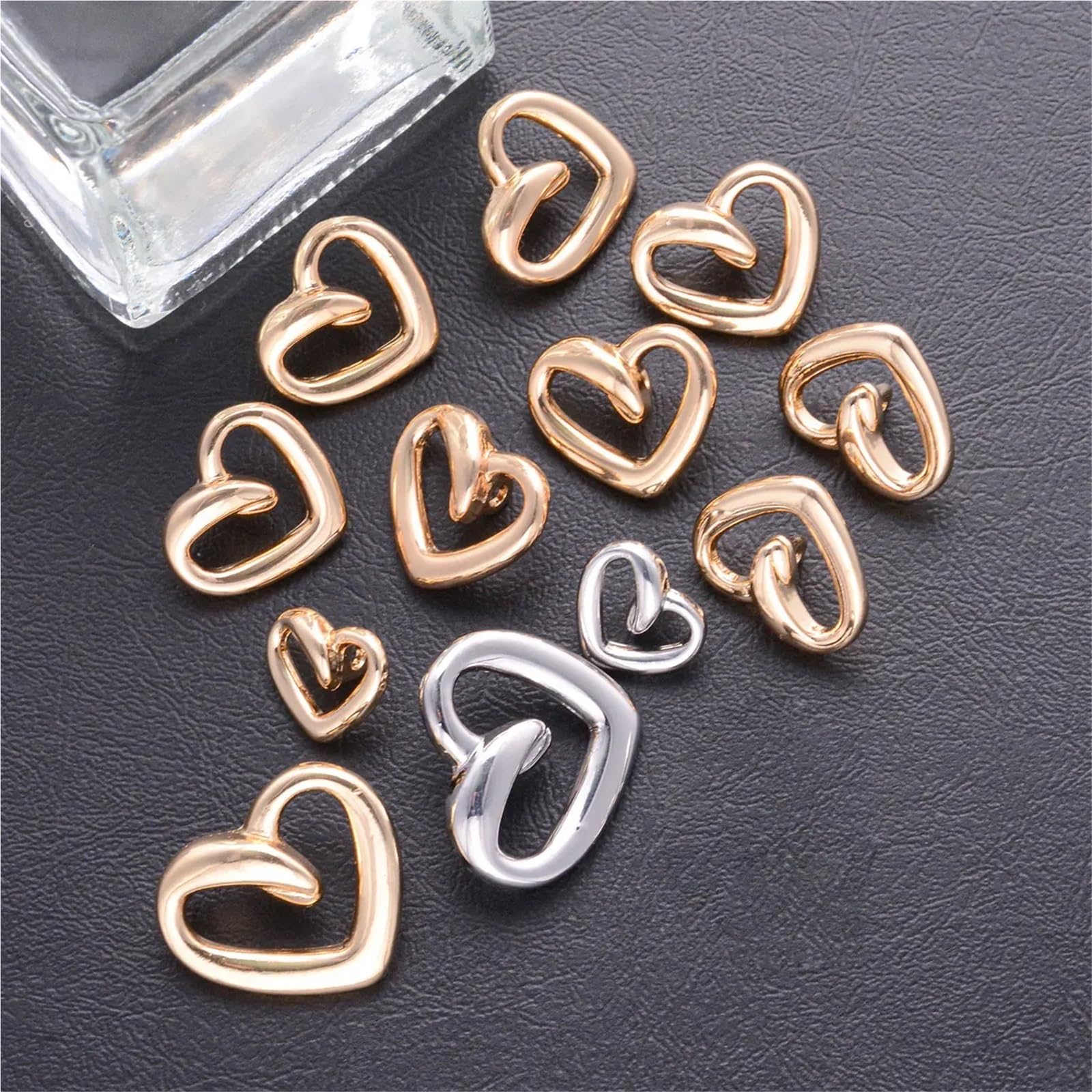 20 Stück 13/18/23 mm Herz Metall Liebe Herz Schaft Nähknöpfe Dekorative (JRBG228,23 mm)