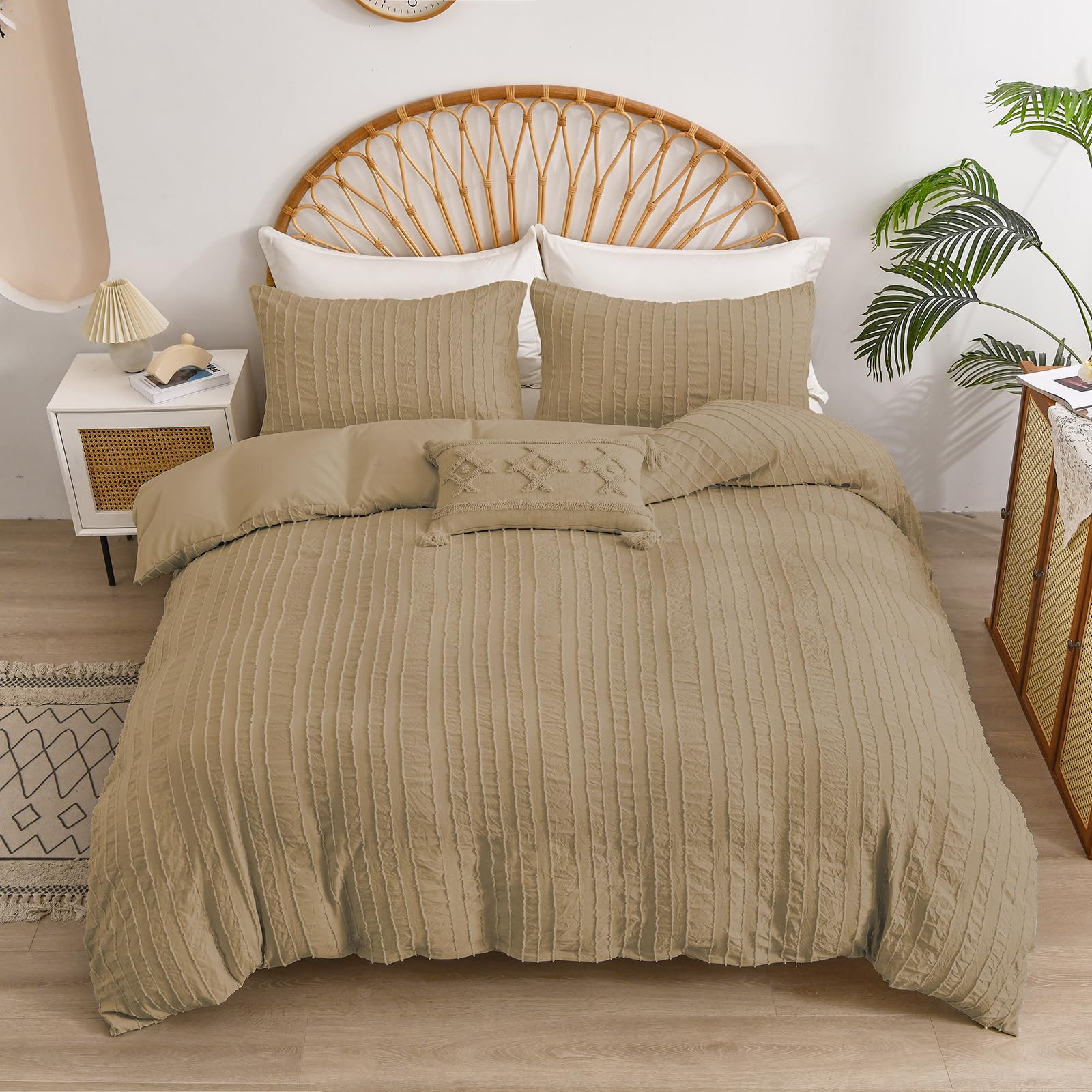 DJY Double Size Duvet Cover Set, Plain Tufted Design 3-Piece Double Bedding Set - Soft Microfiber Duvet Cover with Hidden Zipper (Khaki, 200x200cm)