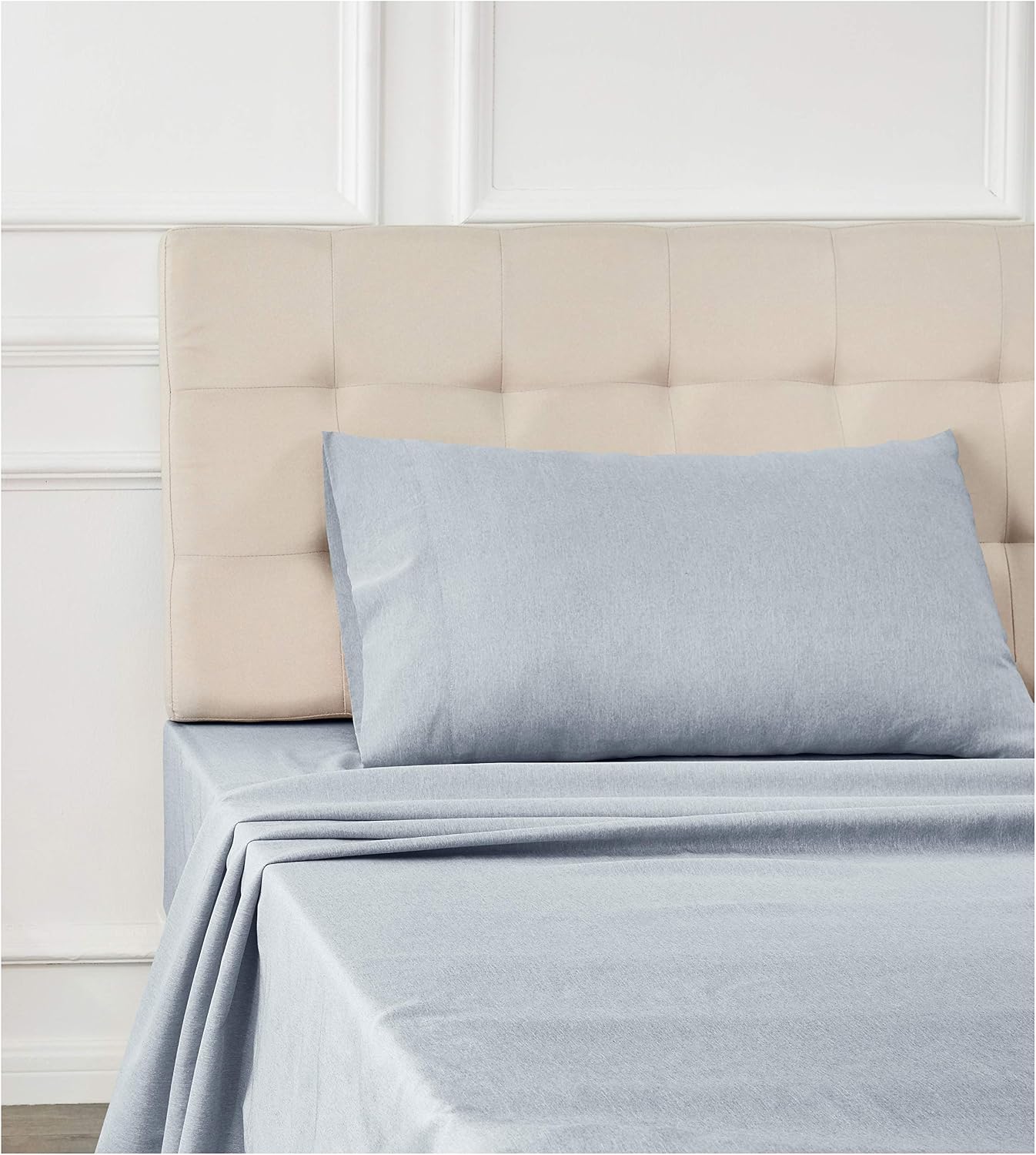Amazon Basics Chambray Bed Sheet Set - Twin, Denim Wash
