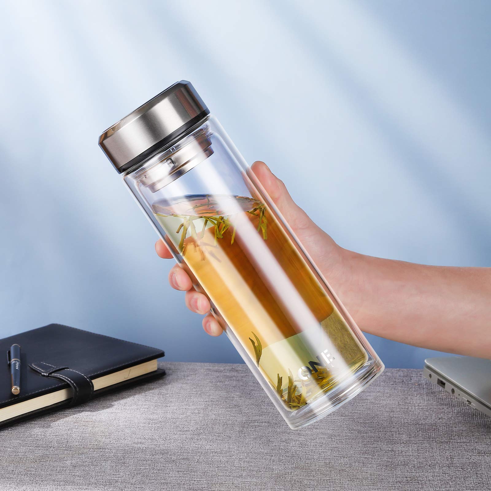 ONEISALL 34oz Large Tea Infuser Bottle Tea Tumbler with Filter