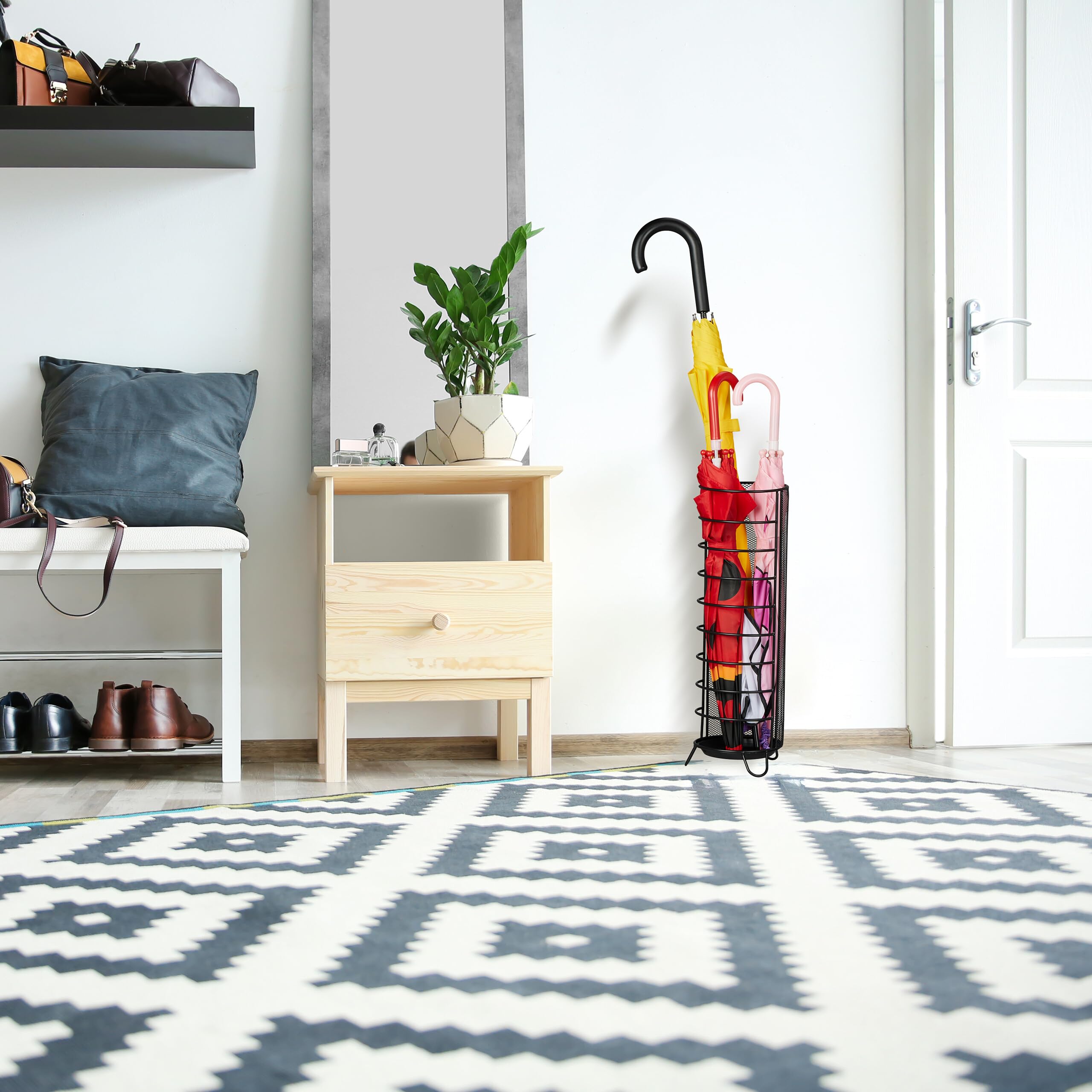 Relaxdays Portaombrelli in Acciaio, Contenitore per Bastoni e Ombrelli, H x D: 44 x 16 cm, Design Moderno, Nero
