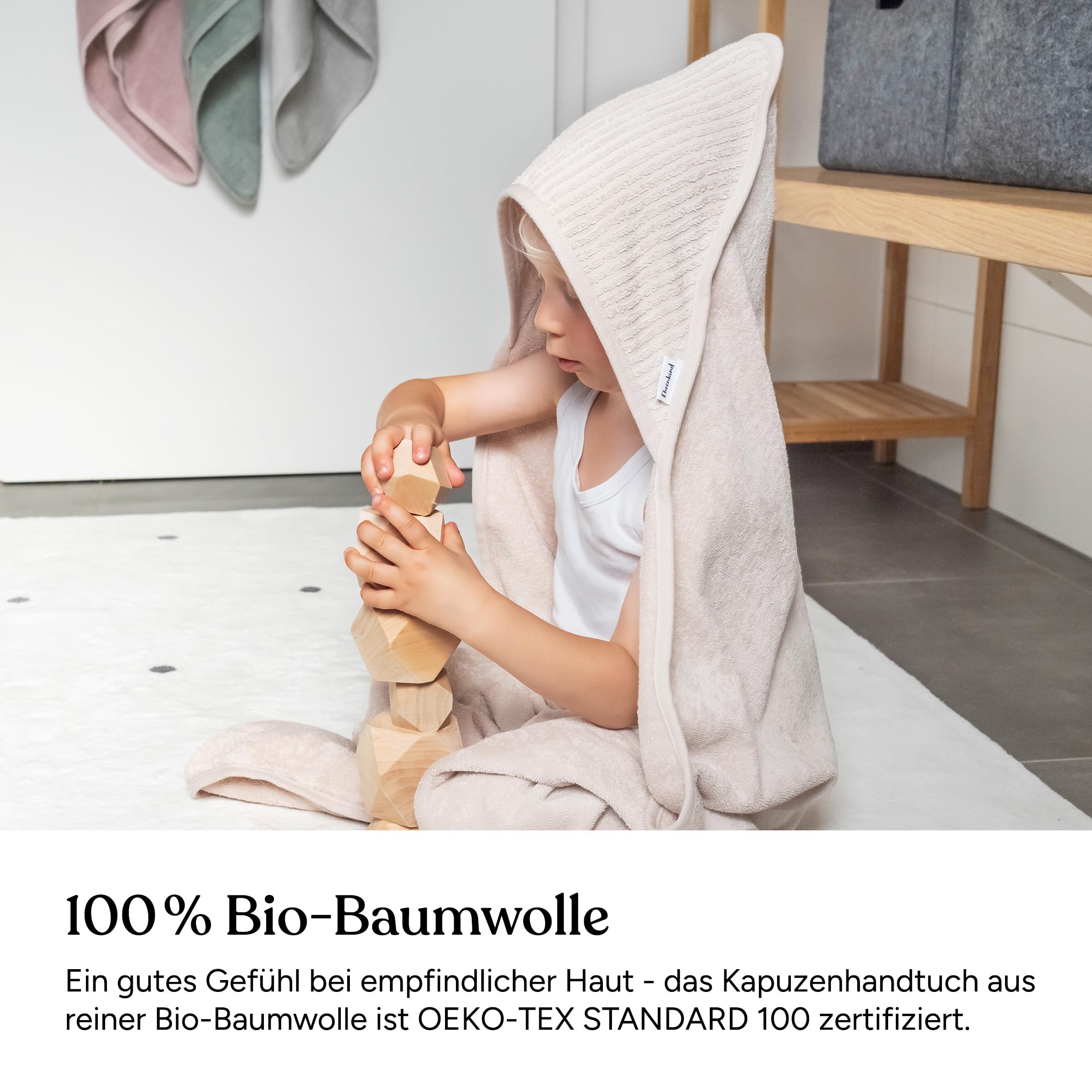 Ehrenkind® Kapuzenhandtuch | Babyhandtuch mit Kapuze aus kuschelig weicher Bio-Baumwolle | Badetuch in 100x100 cm | Beige | Badehandtuch Kinder | Baby Erstausstattung Neugeborene oder Baby Geschenk