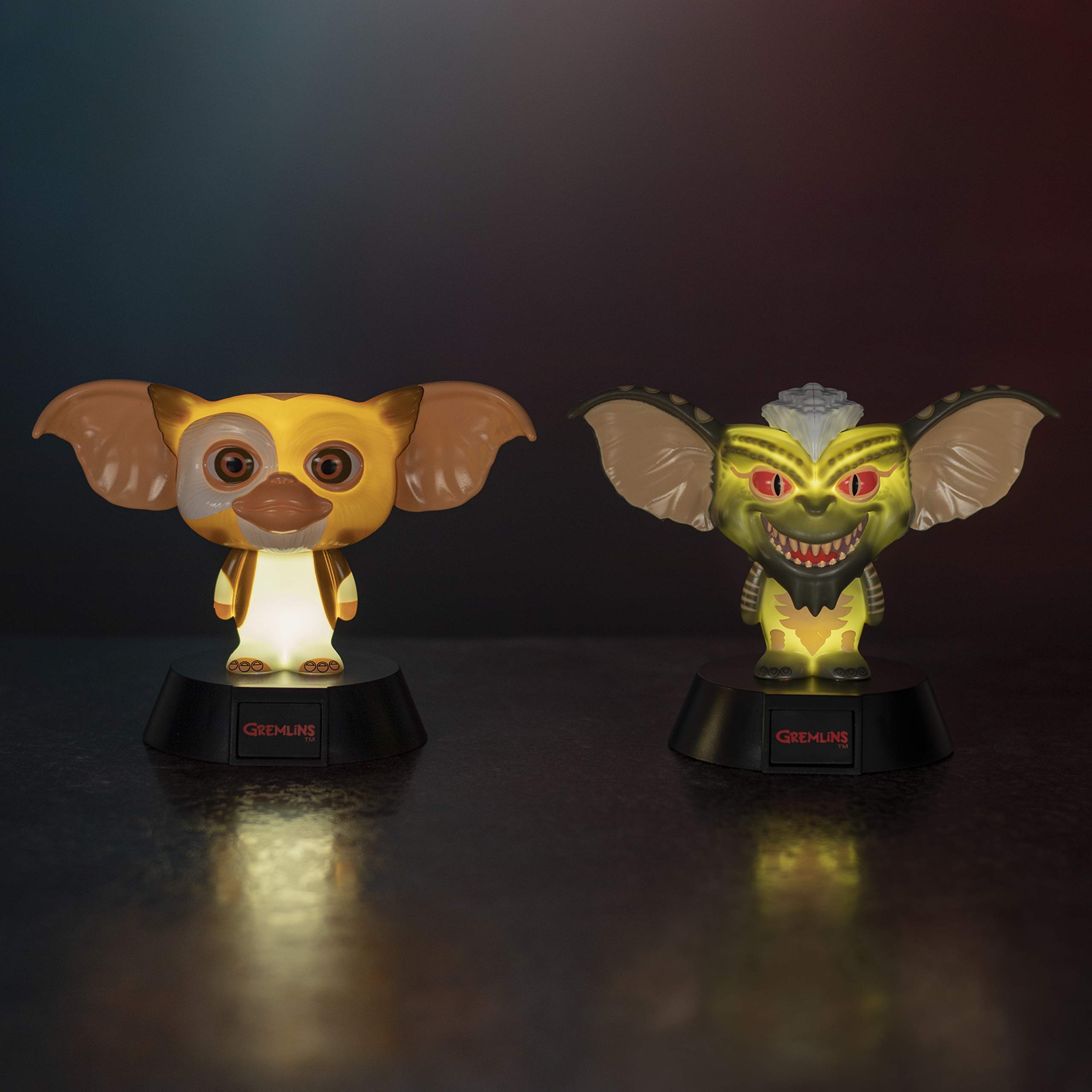 Amazon.com: Paladone Gizmo Icon Light - Spielberg 80s Horror Decor